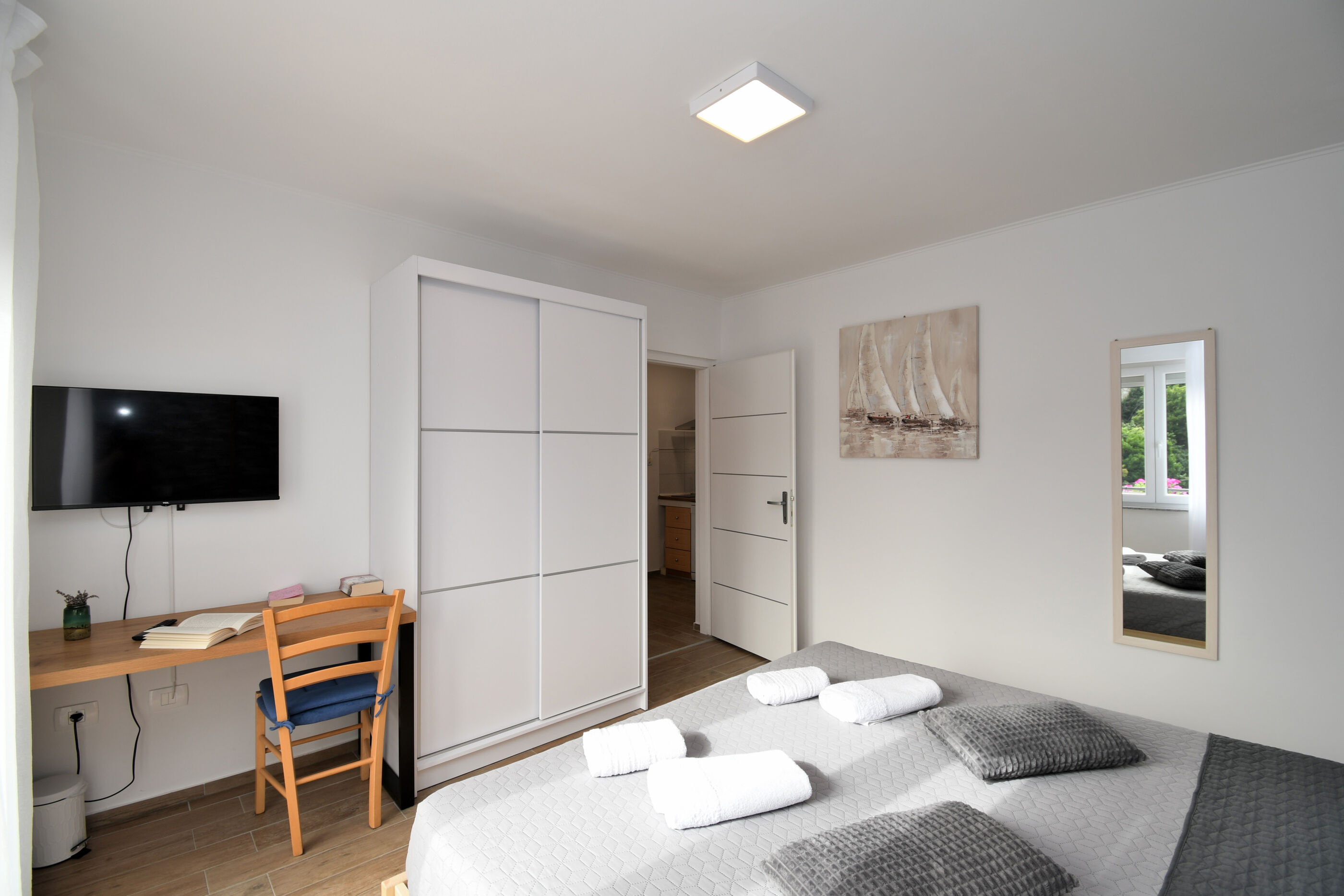 Apartments Plomin 99001-A1