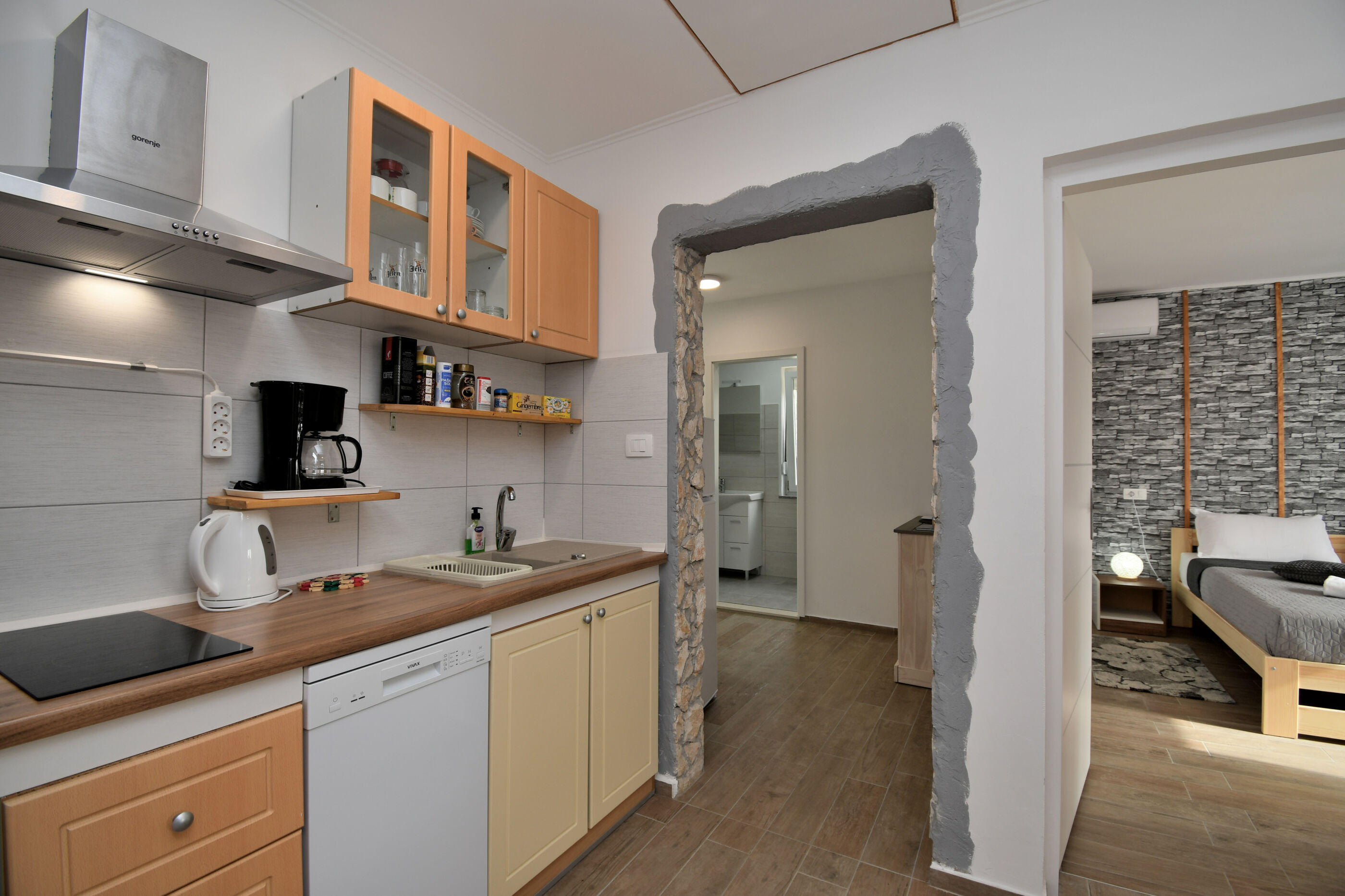 Apartments Plomin 99001-A1