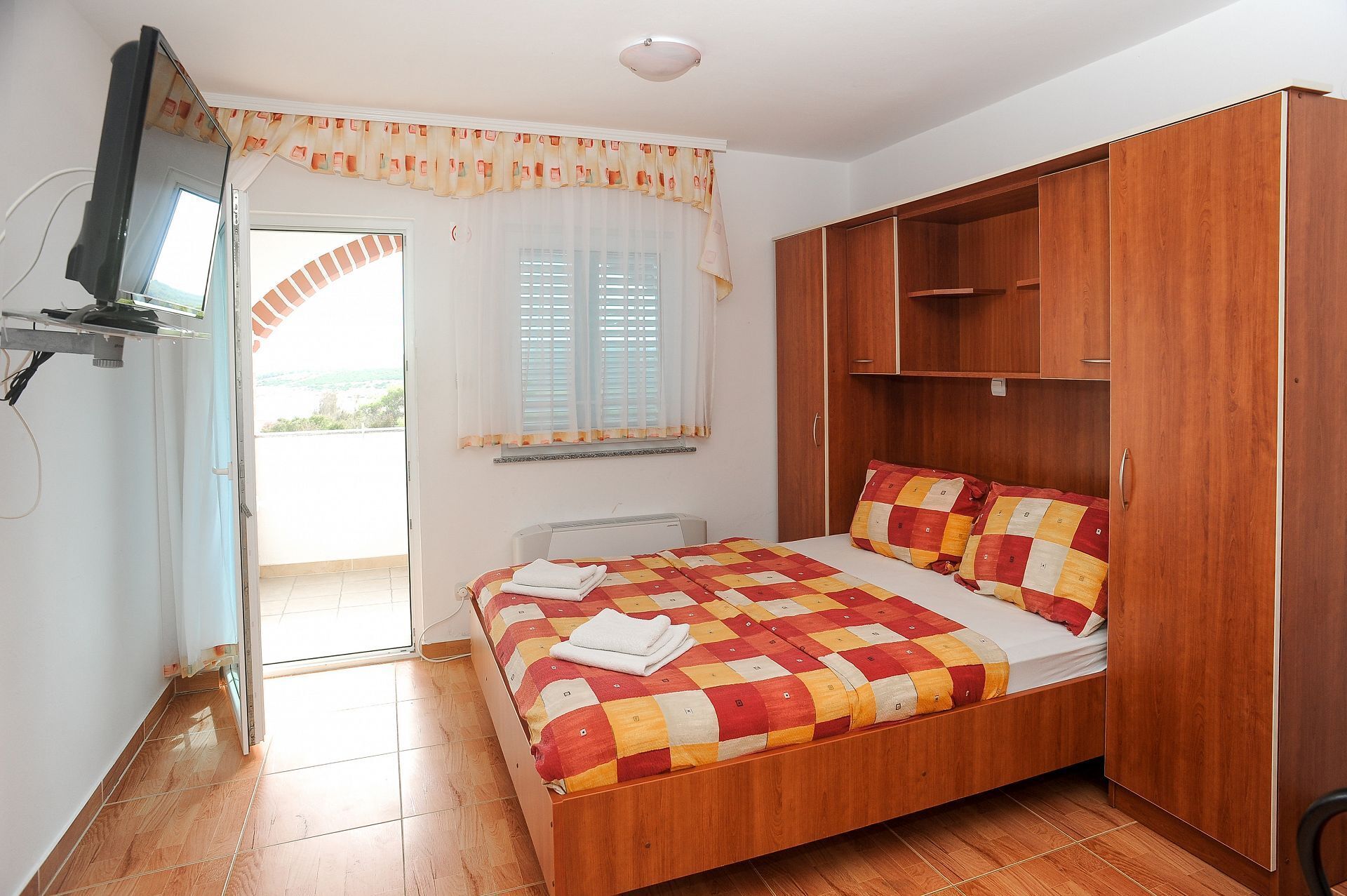 Apartments BRANO 10869-A7