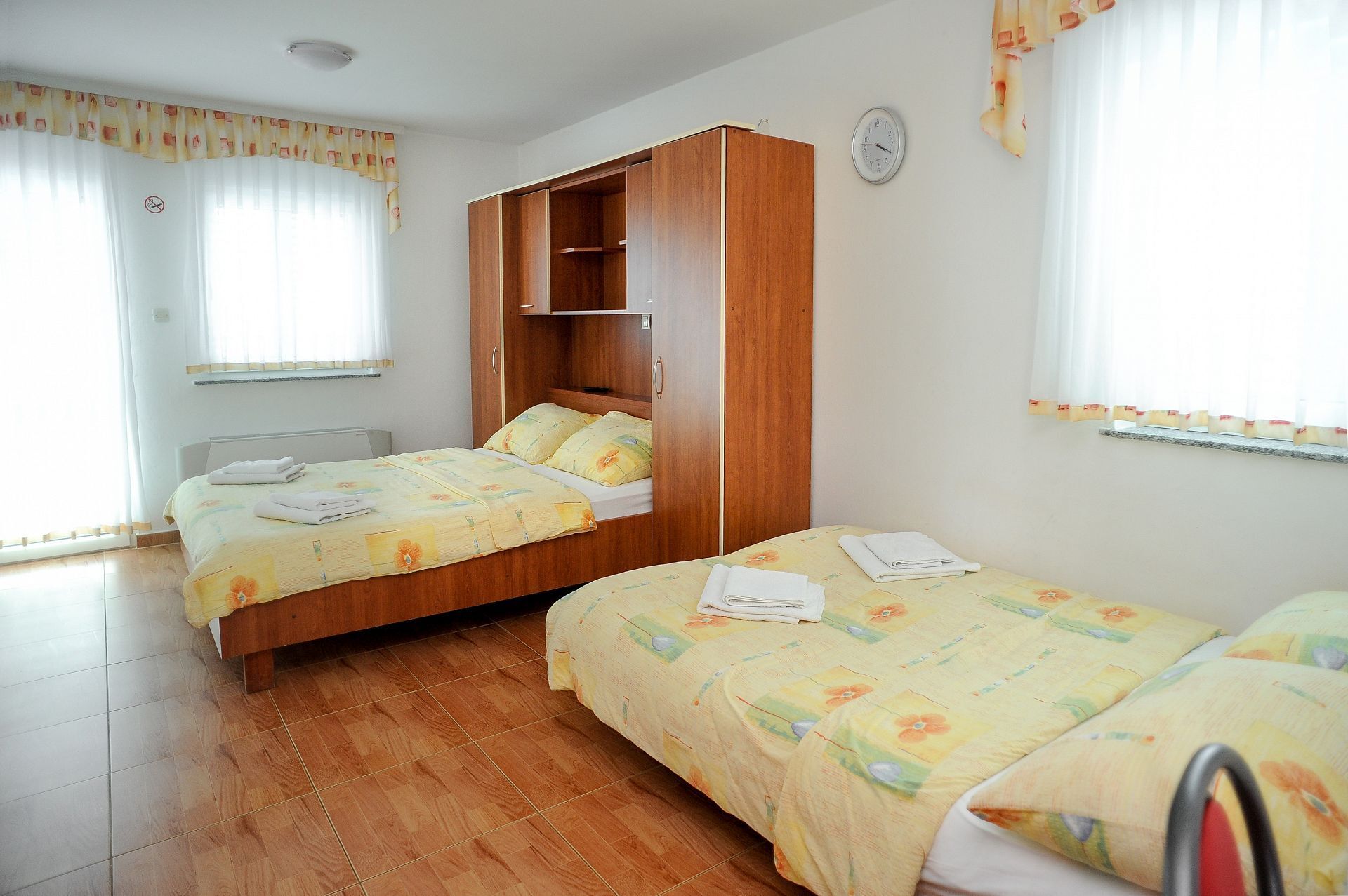 Apartments BRANO 10869-A8
