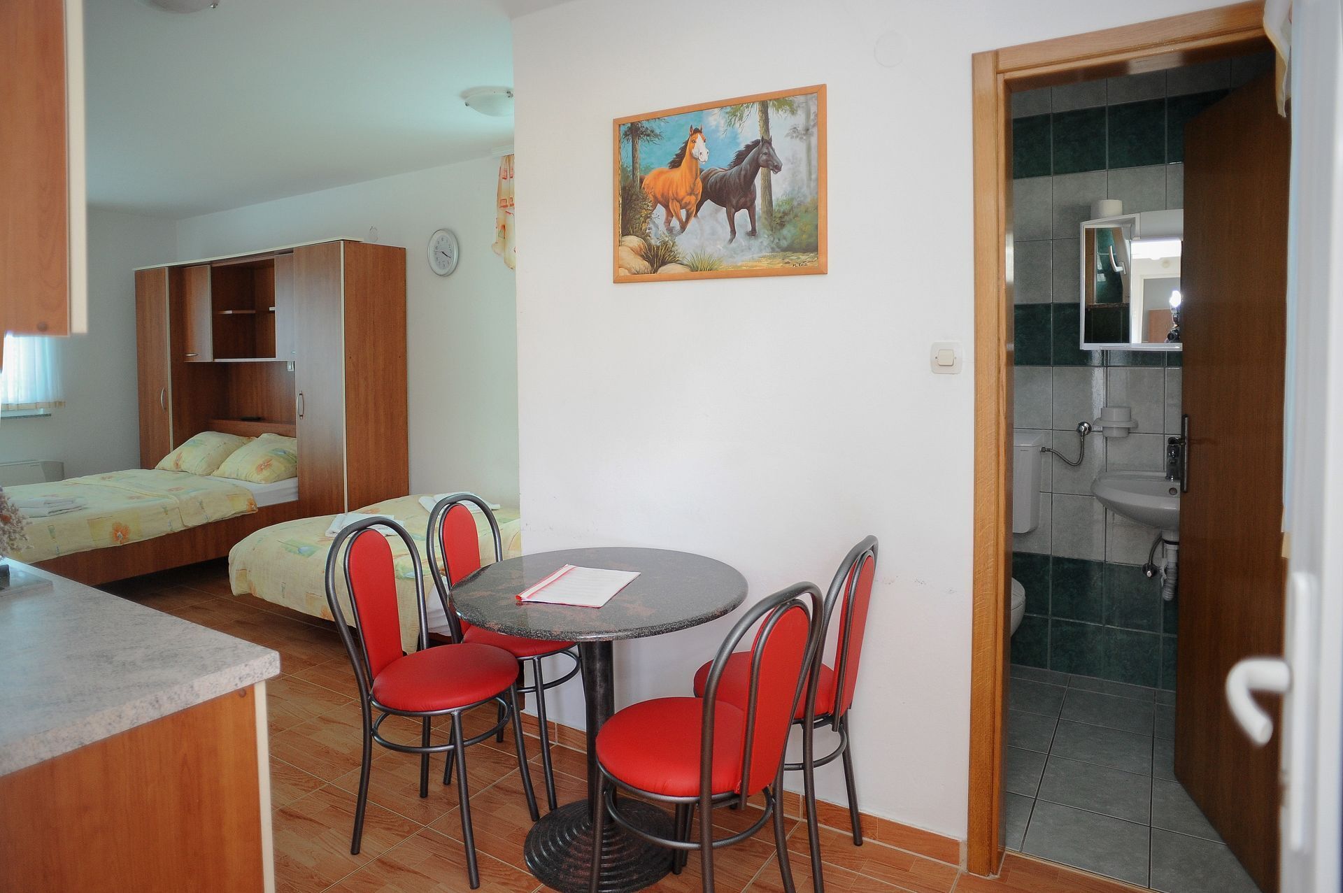 Apartments BRANO 10869-A8