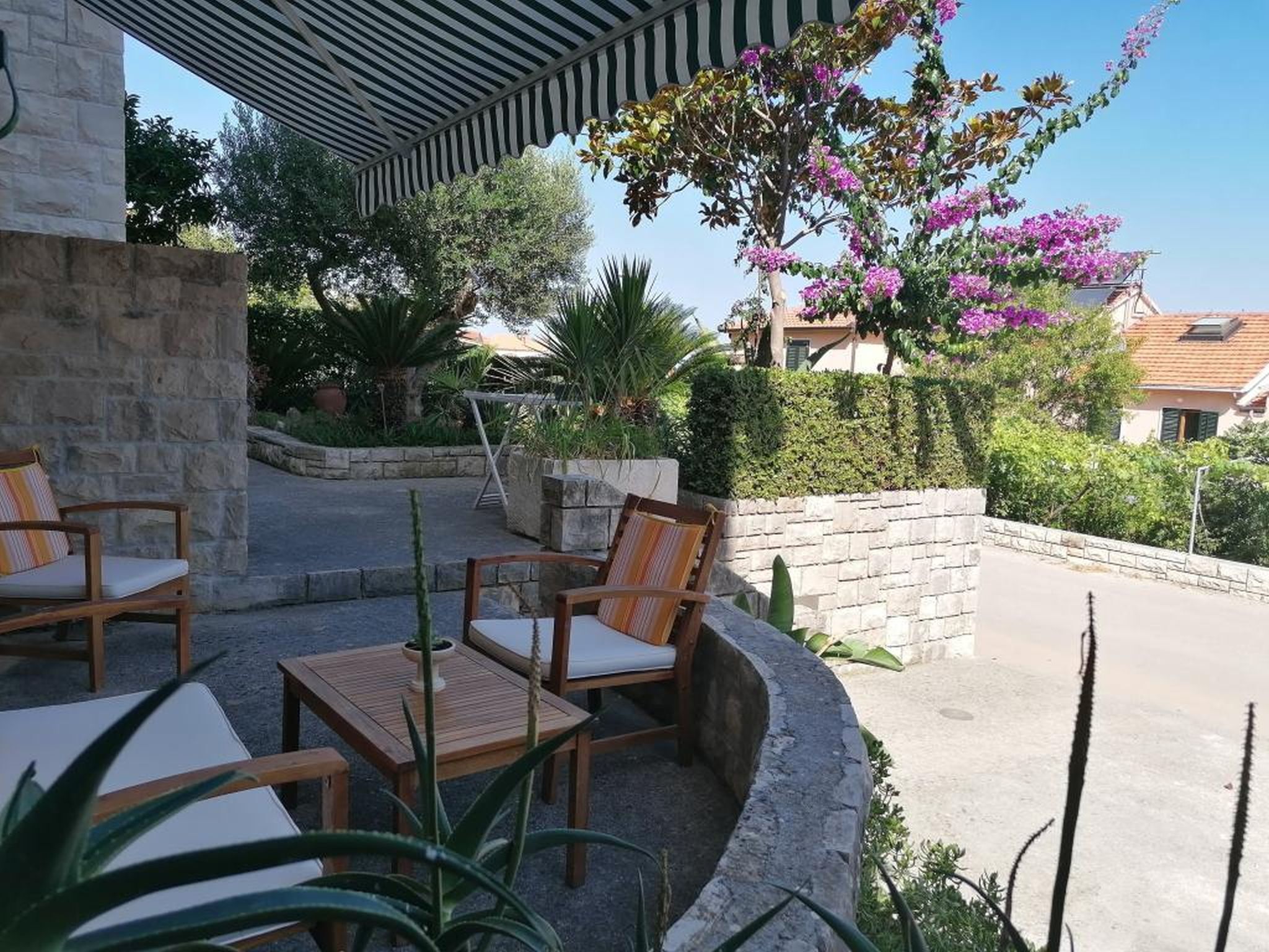 Apartments Family 115351-A3