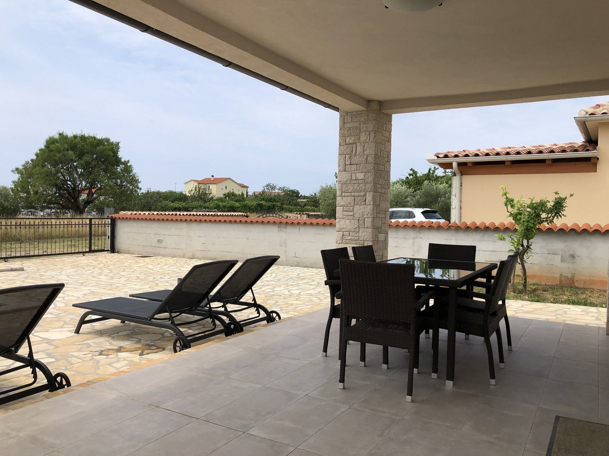 House LjubaV 10932-K1