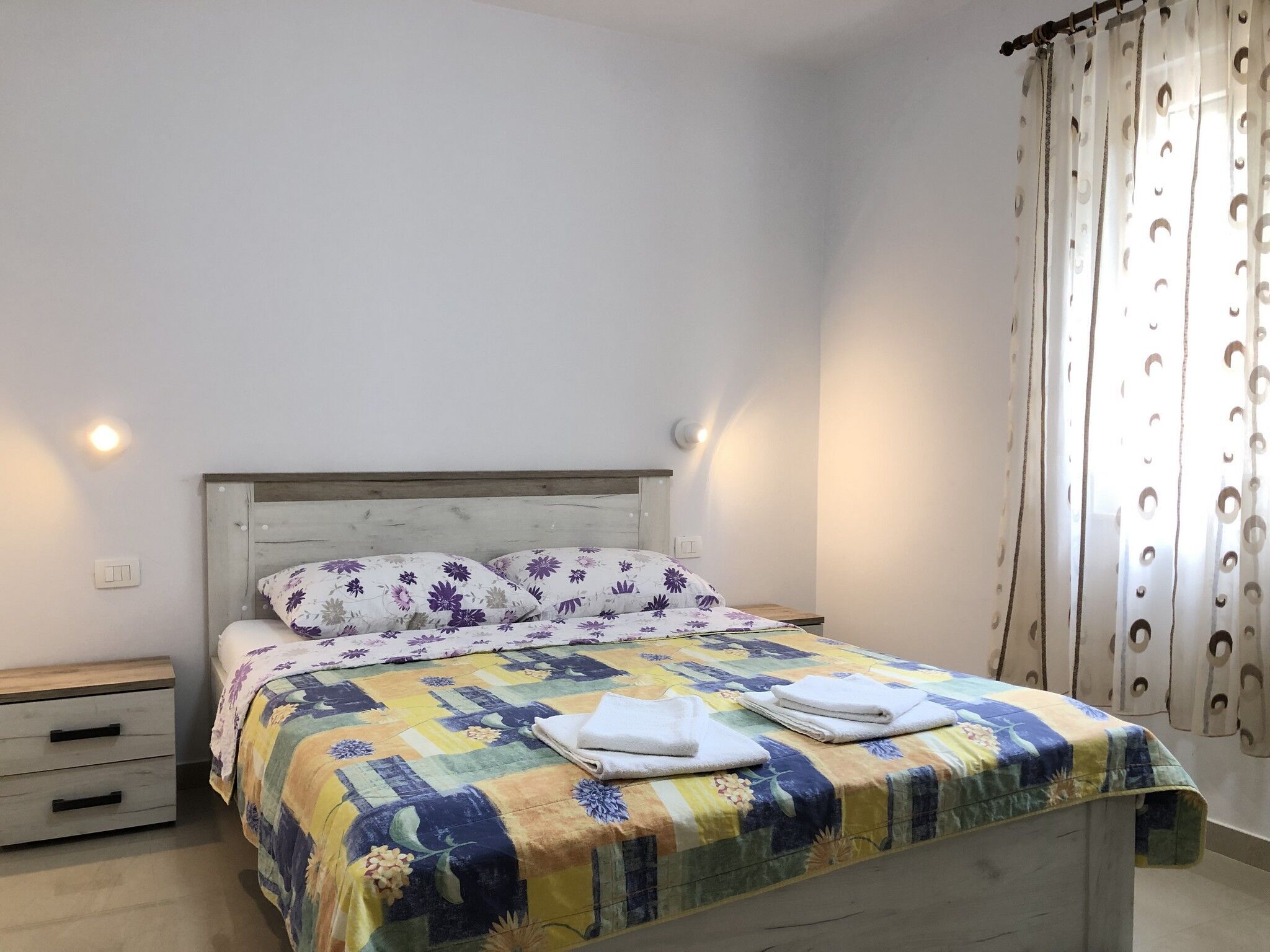 House LjubaV 10932-K1