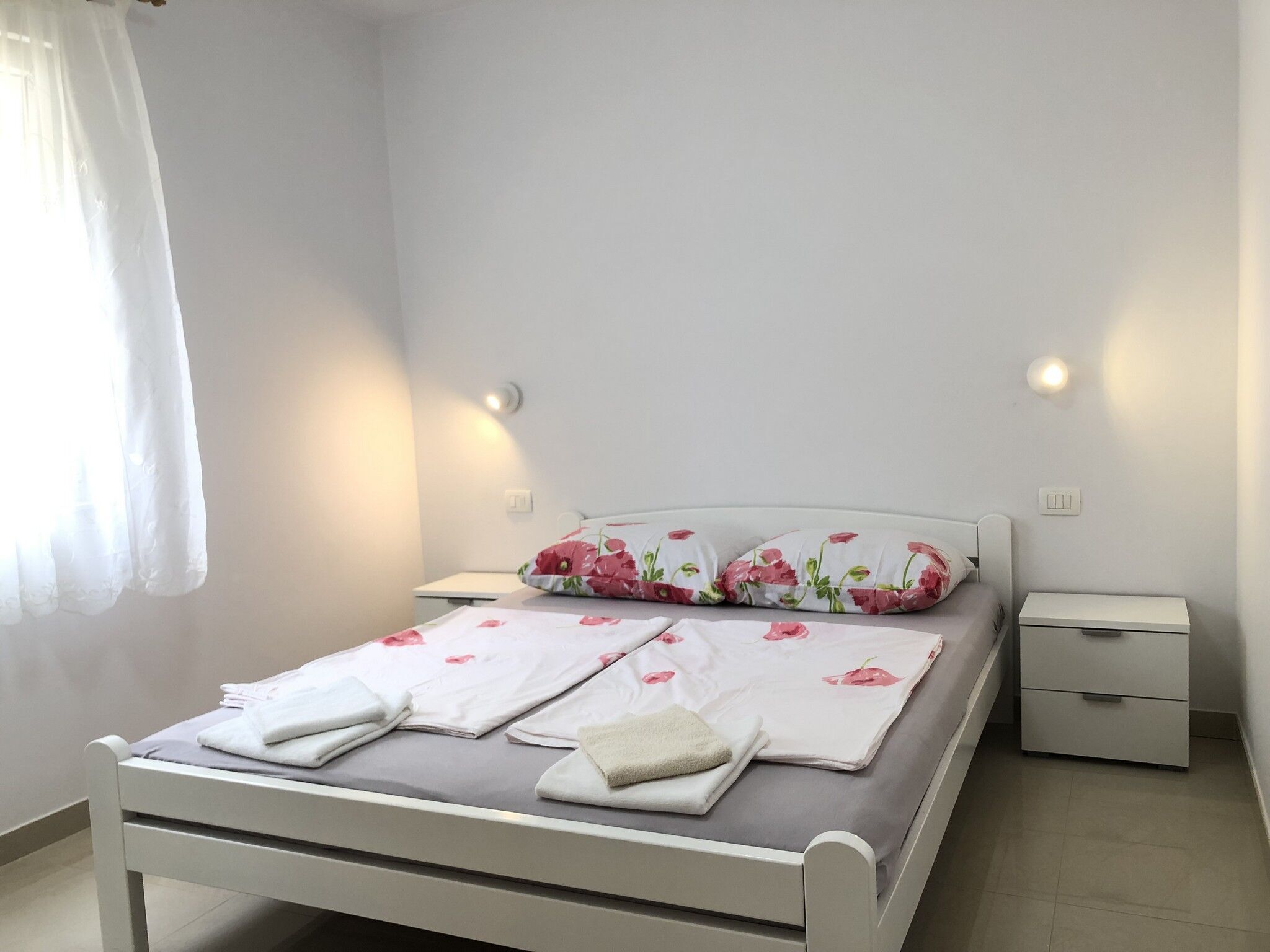 House LjubaV 10932-K1