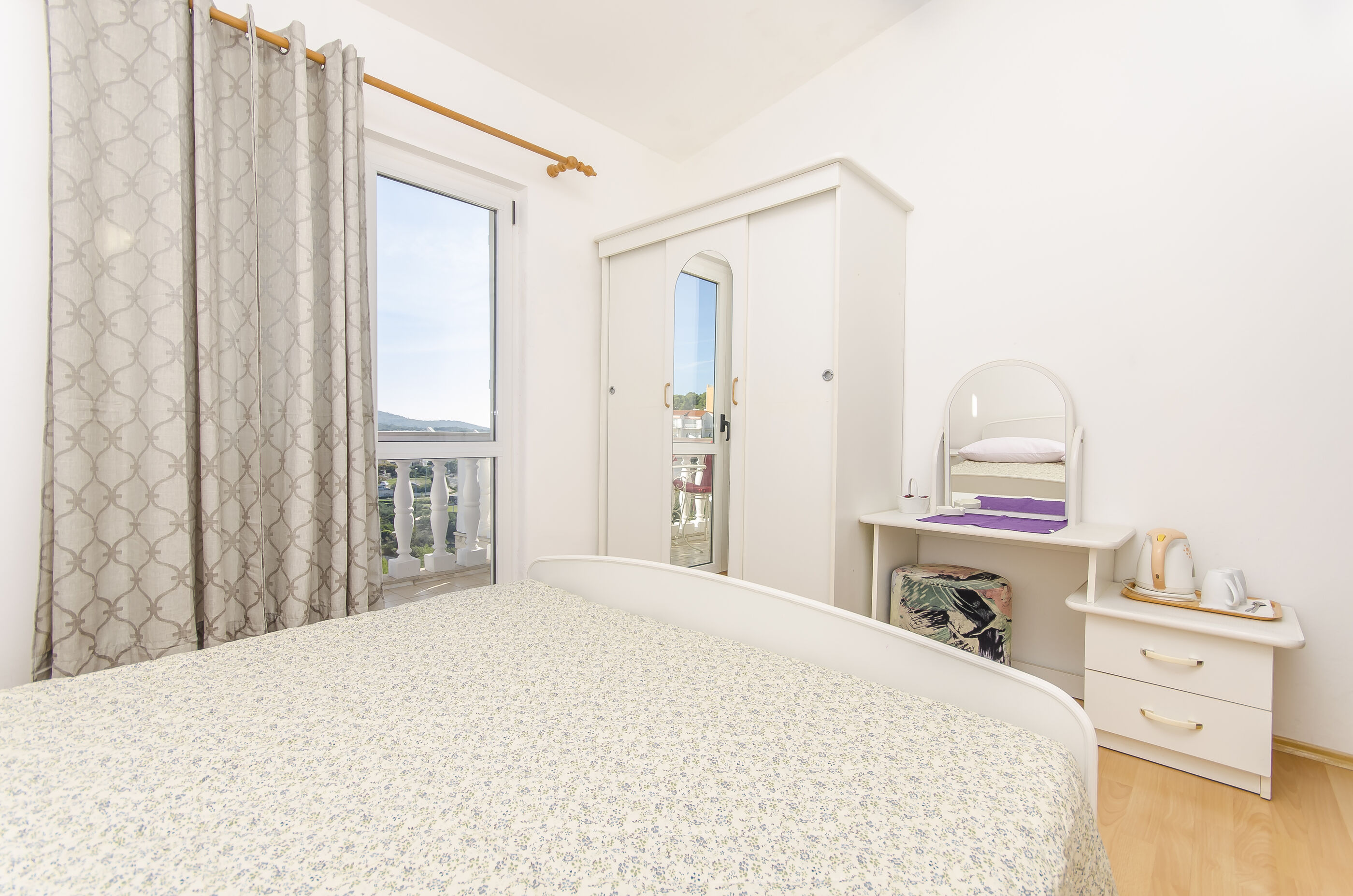 Apartment and Rooms Radojka 40963-S3