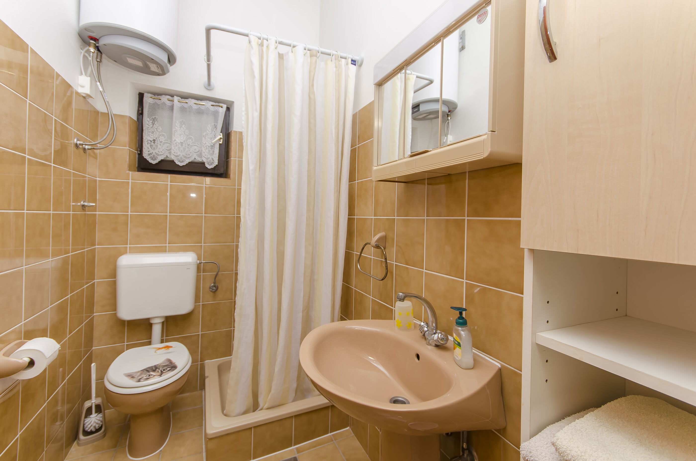 Apartment and Rooms Radojka 40963-S3