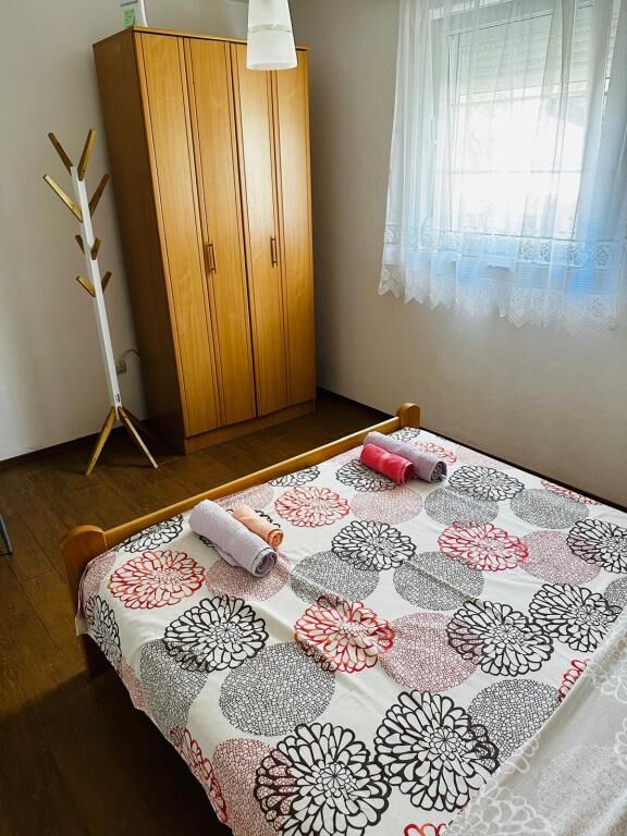 Apartments Vladimir 78021-A2