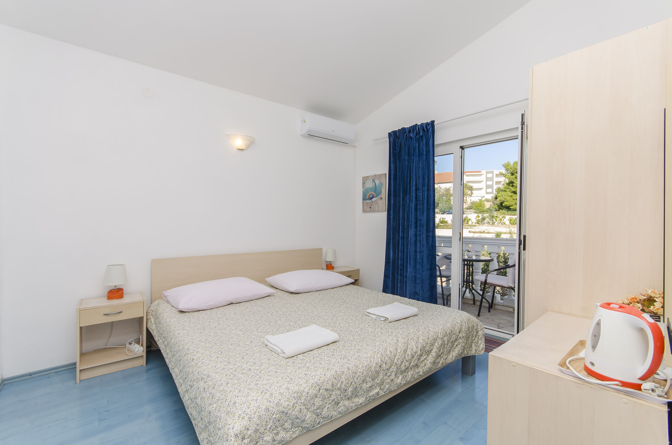 Apartment and Rooms Radojka 40963-S4