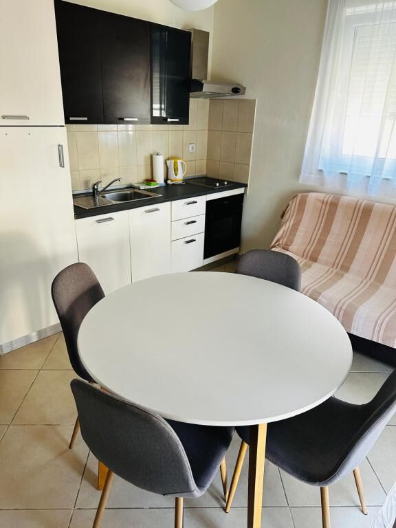 Apartments Vladimir 78021-A4