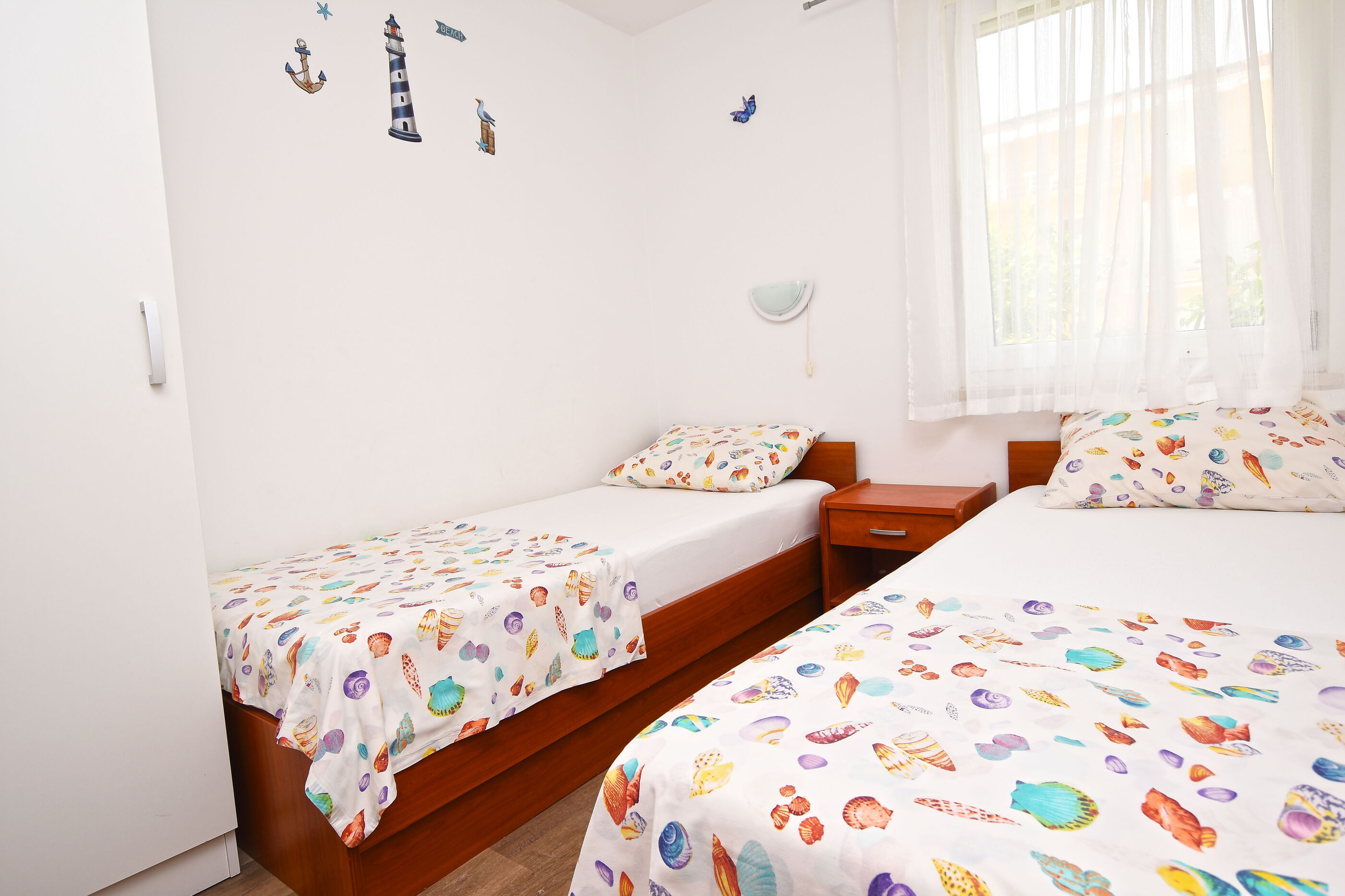 Apartment Marigold 90571-A1