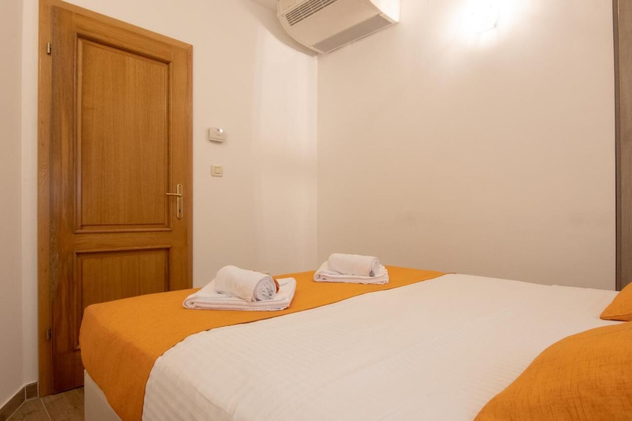 Apartments Lucija 11493-A1