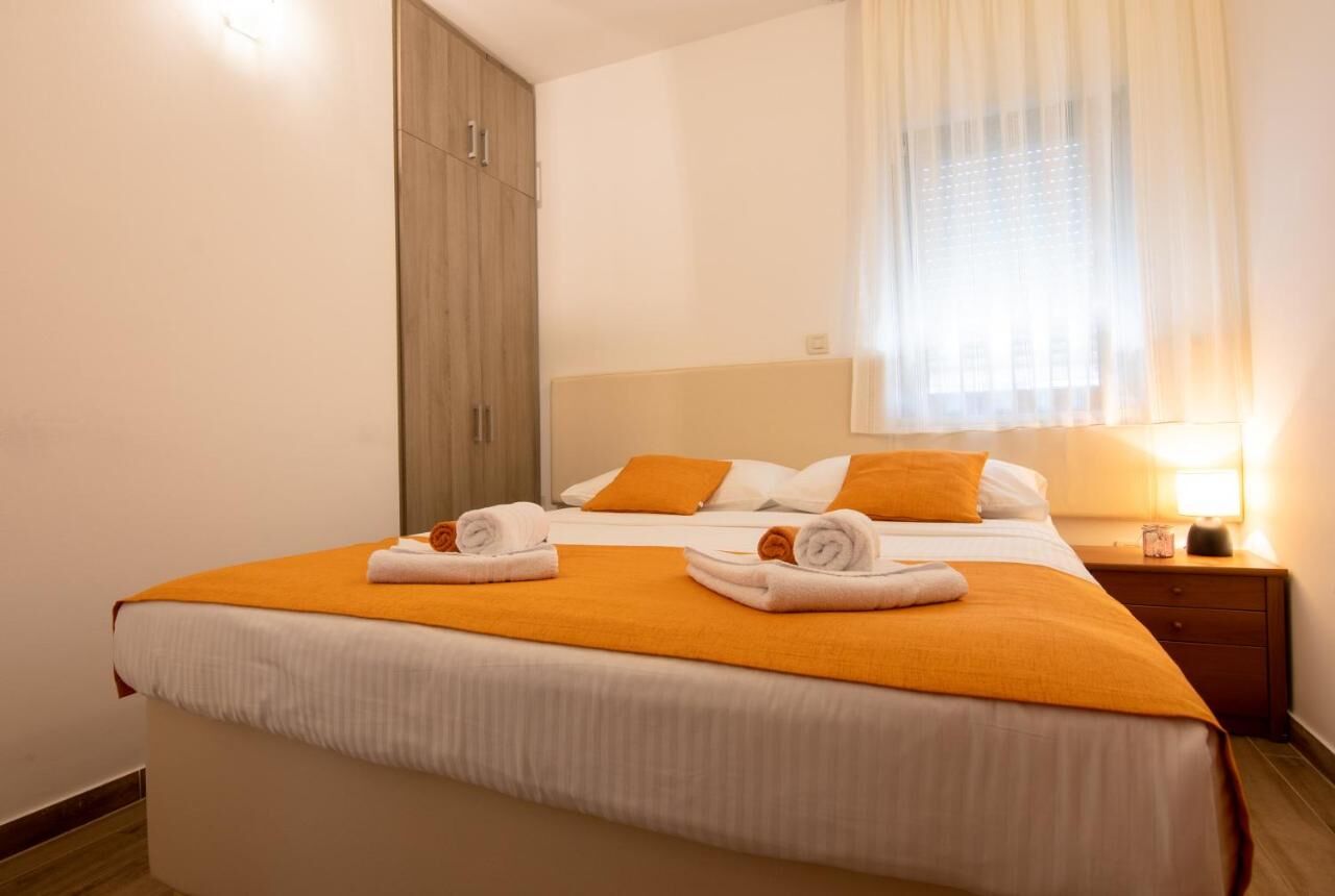 Apartments Lucija 11493-A1