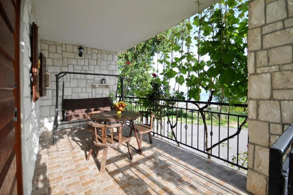 House Barada 115381-K1
