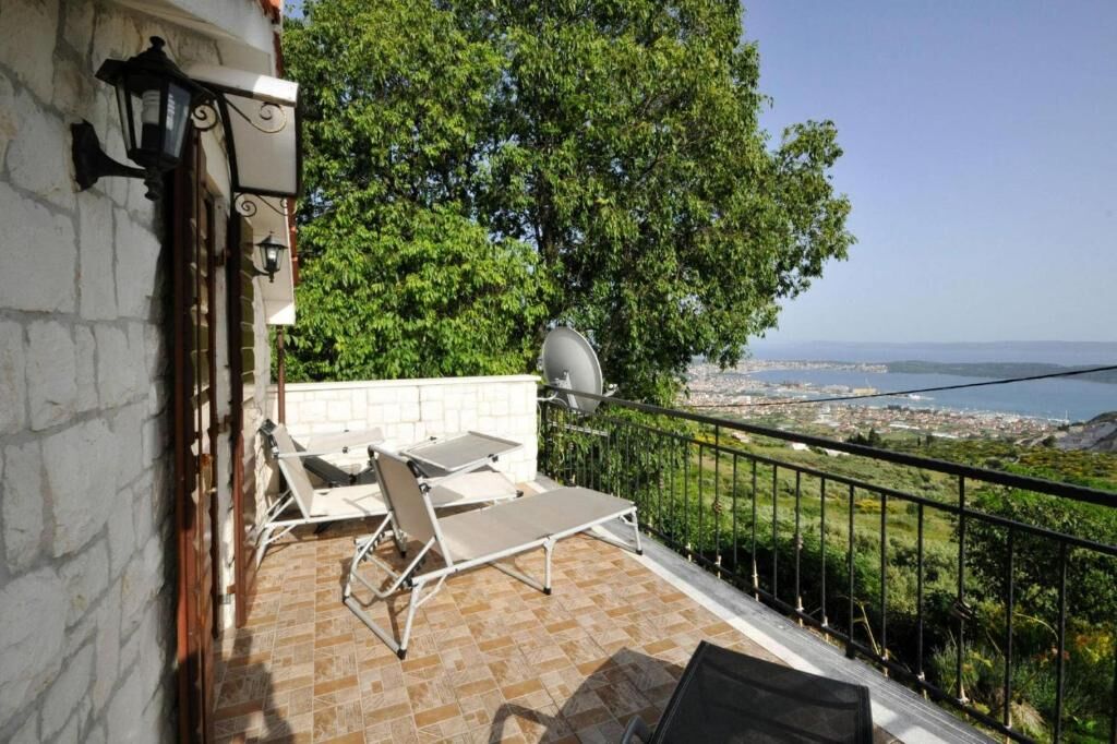 House Barada 115381-K1