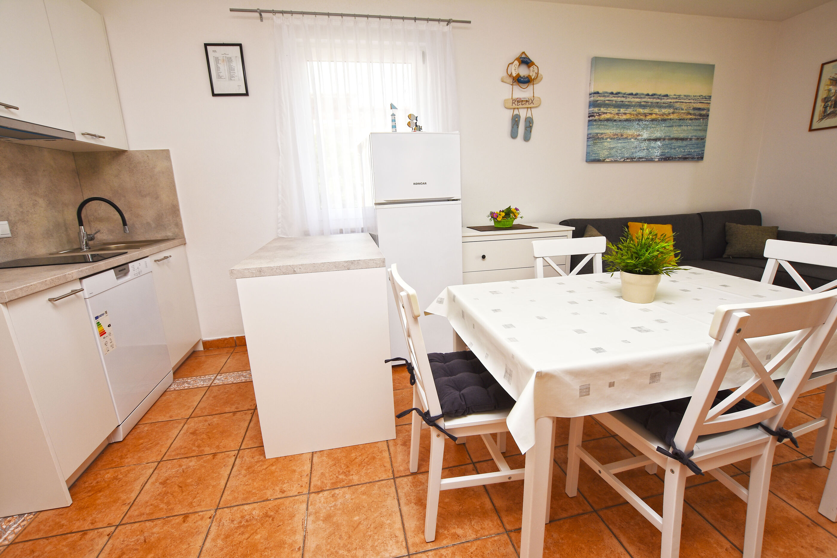 Apartment Marigold 90571-A3