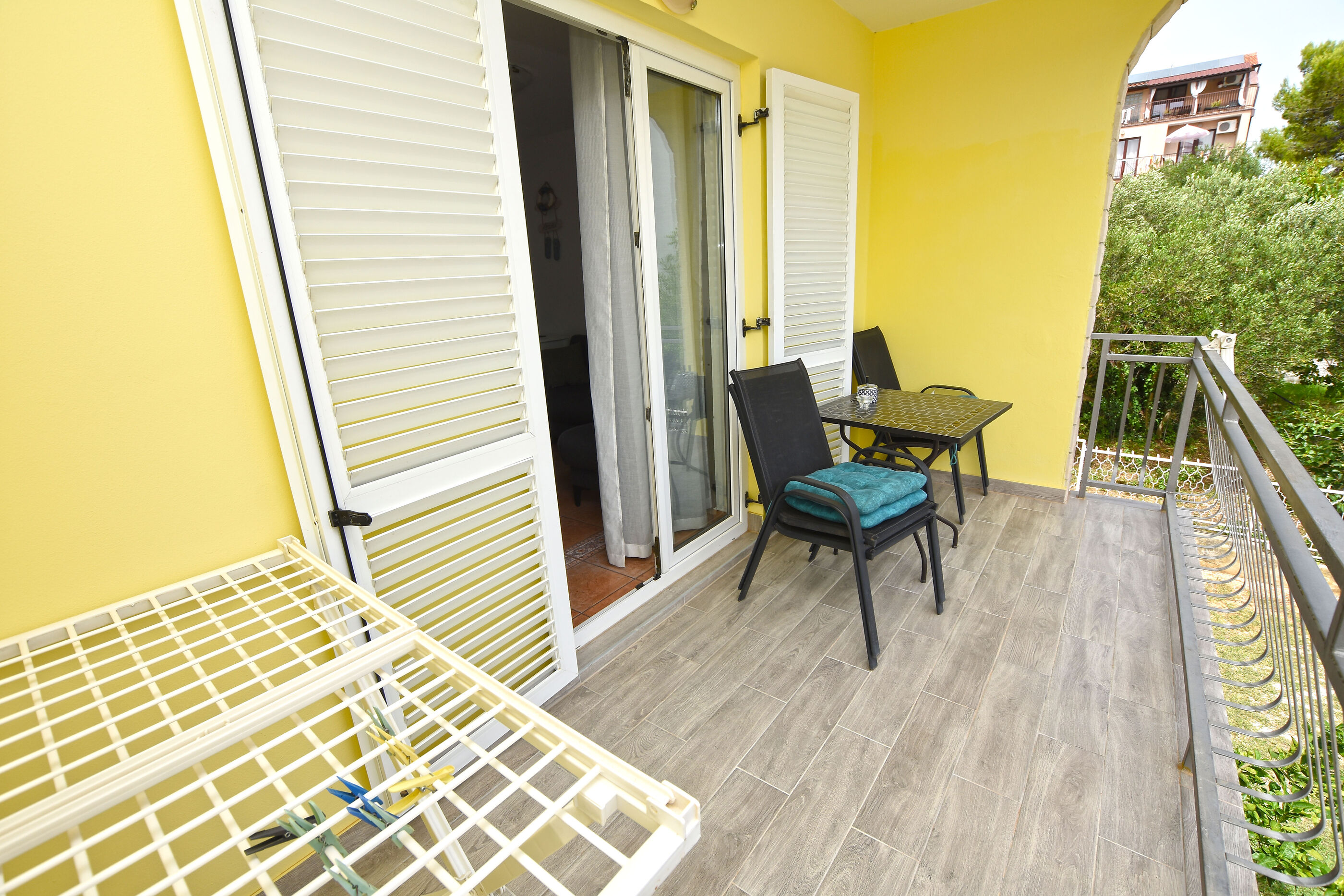 Apartment Marigold 90571-A3