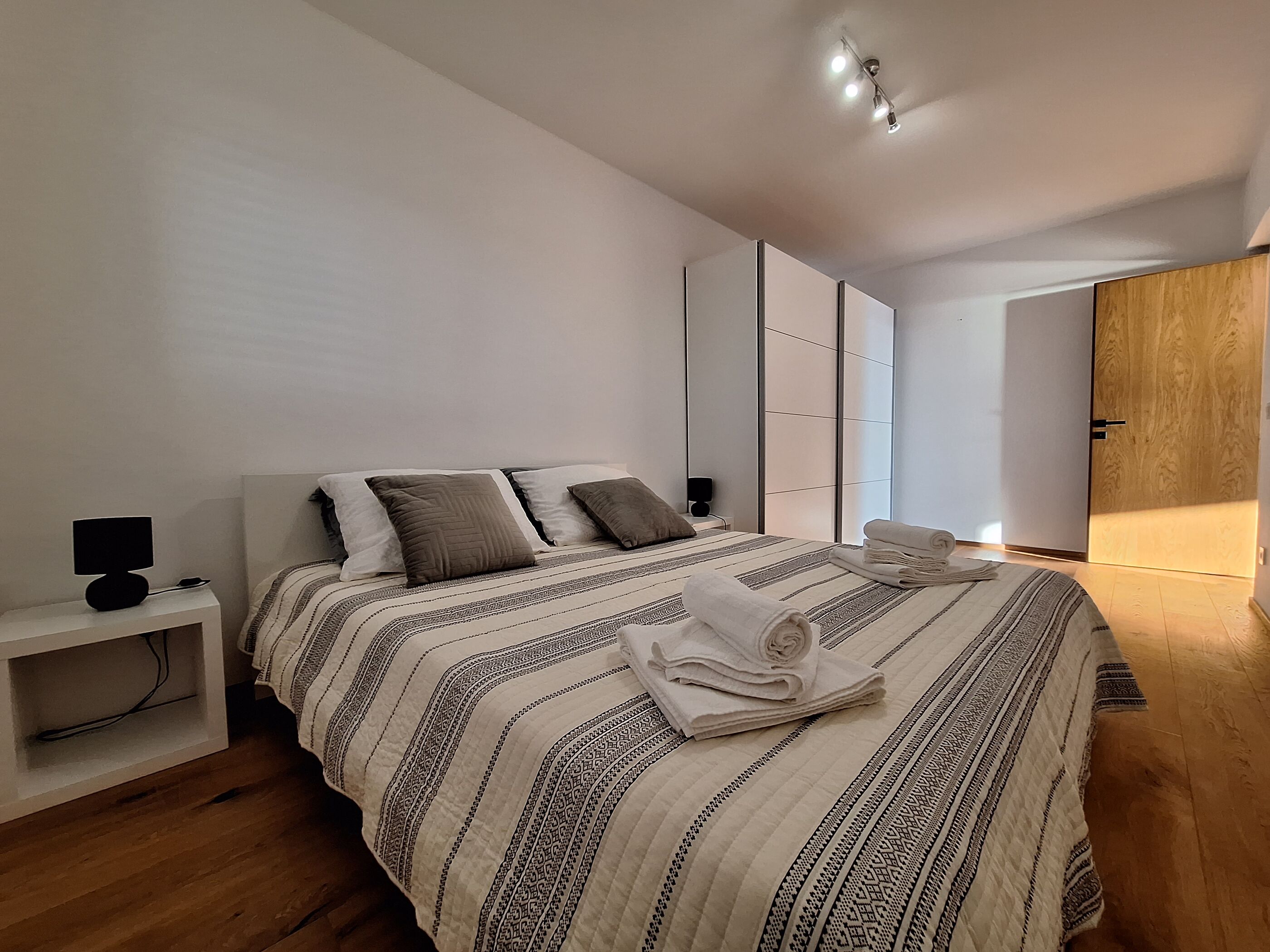 Apartments Zoran 99431-A3