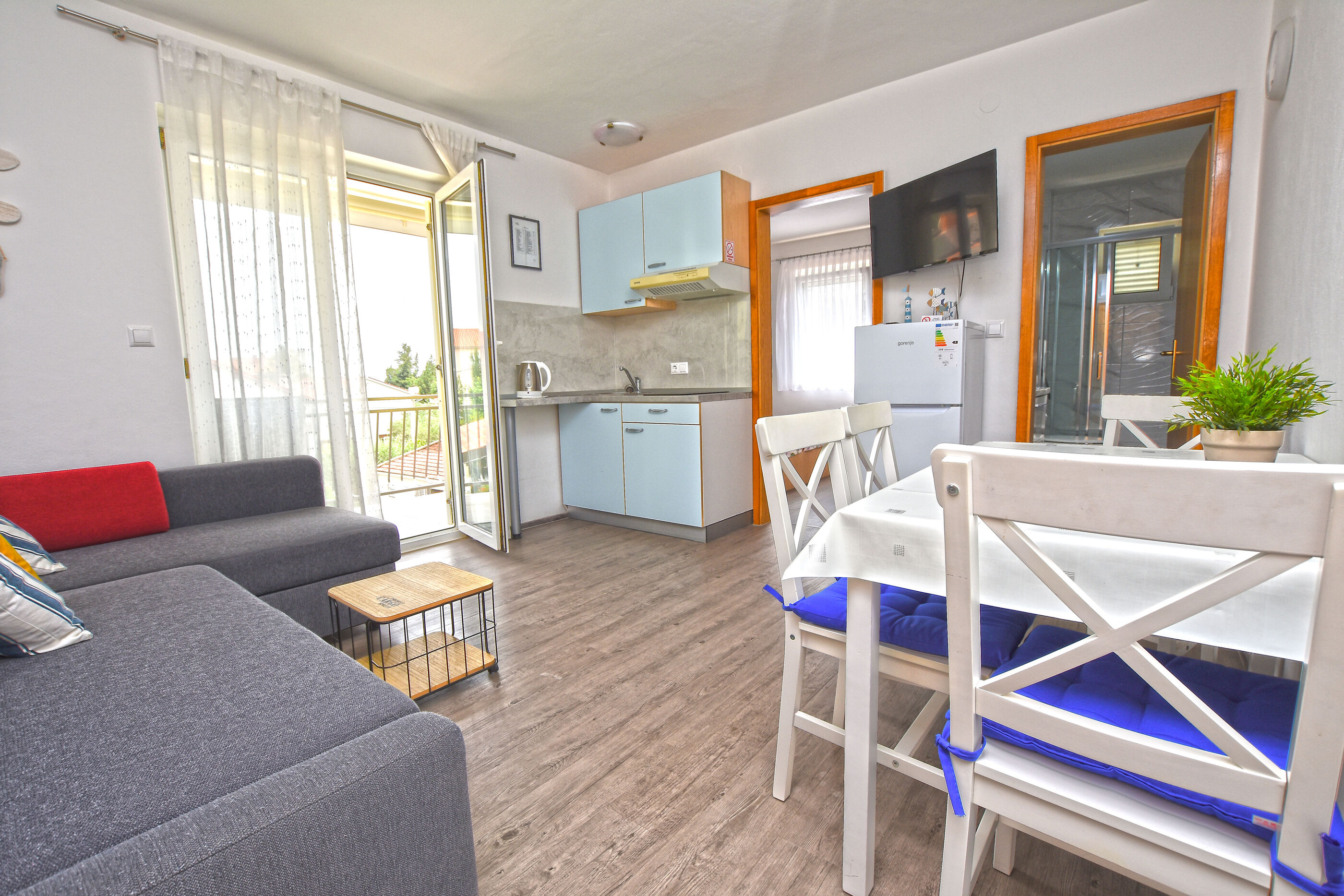 Apartment Marigold 90571-A5