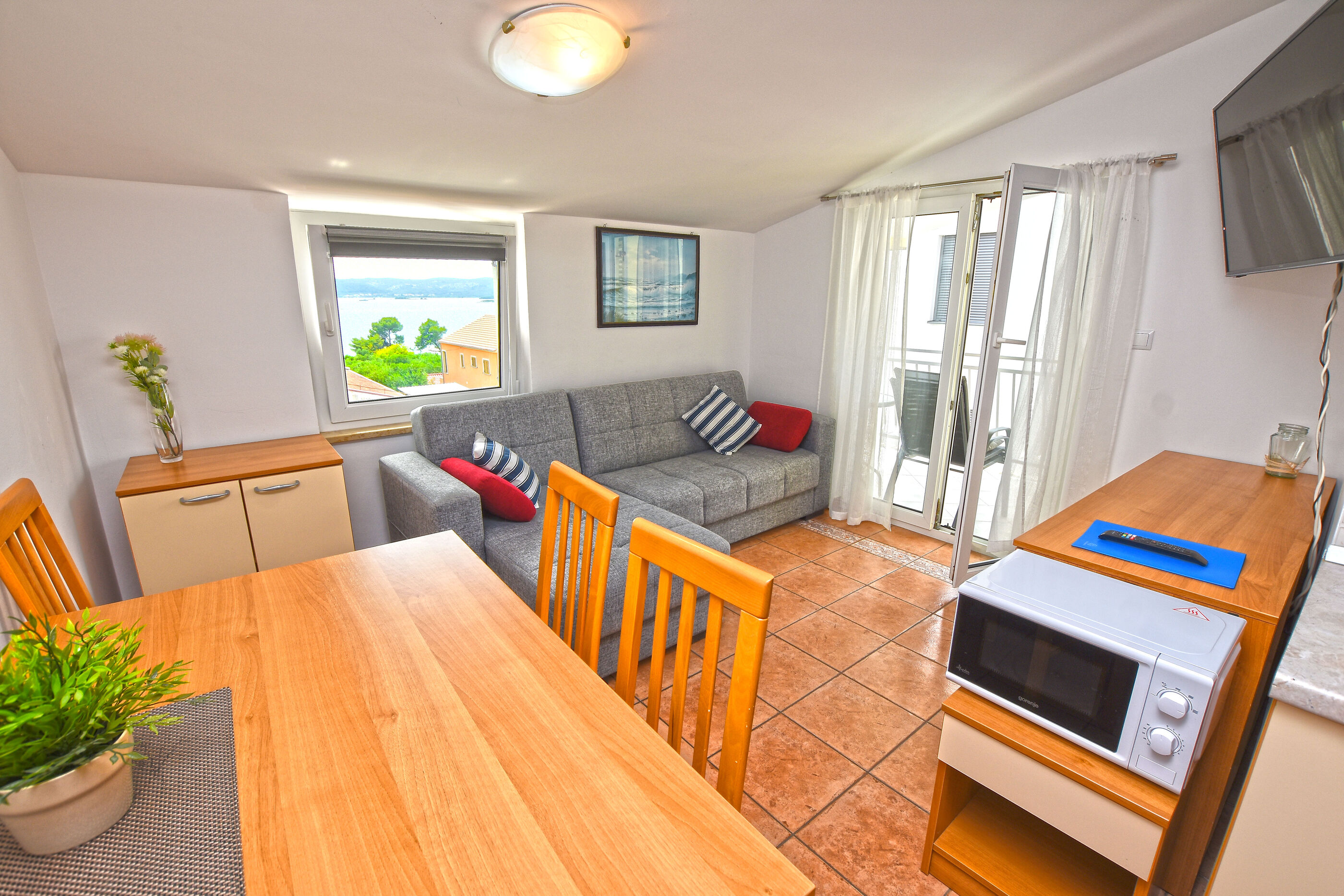 Apartment Marigold 90571-A7