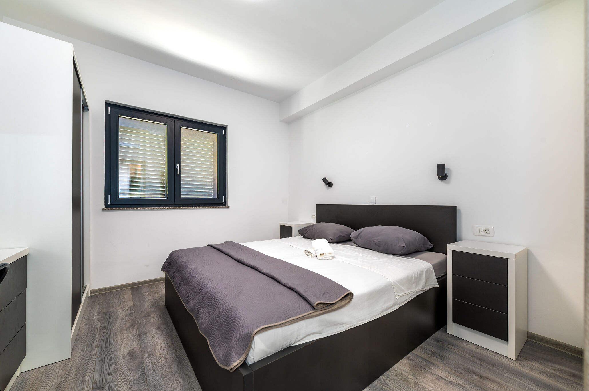 Apartments Luxury Brodarica Beach 114621-A1