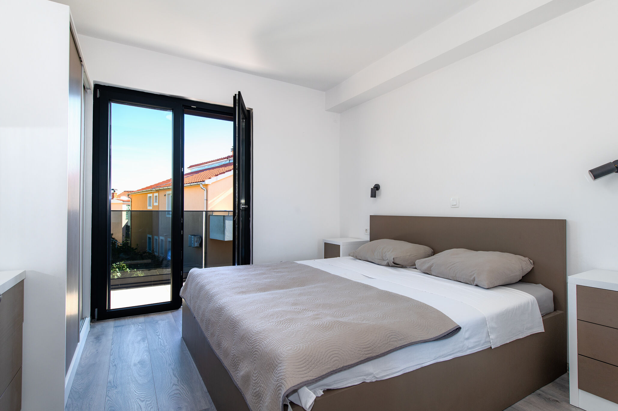 Apartments Luxury Brodarica Beach 114621-A2