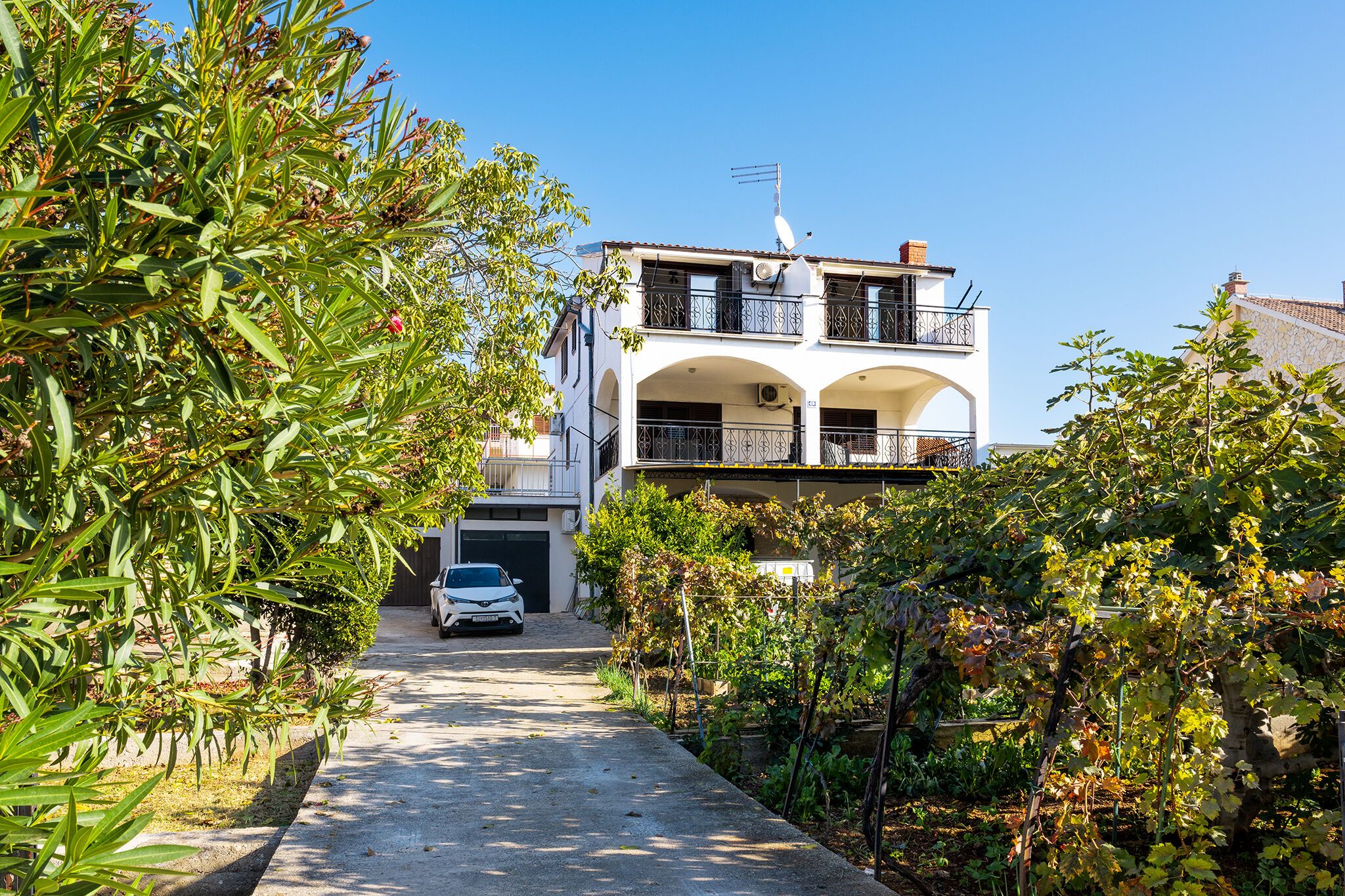 Apartmani Brodarica Beach A1