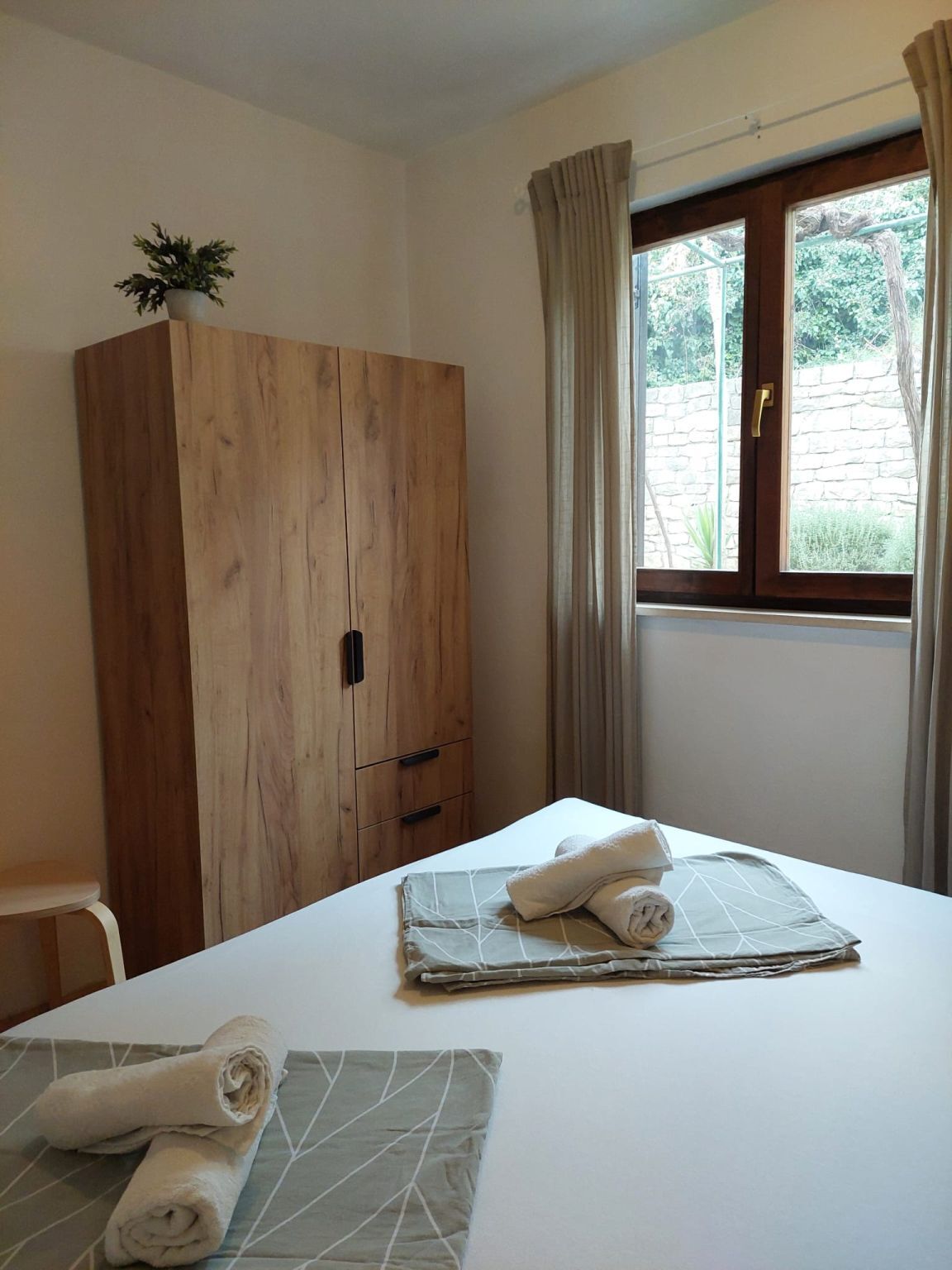 Apartments Pavao 101871-A2