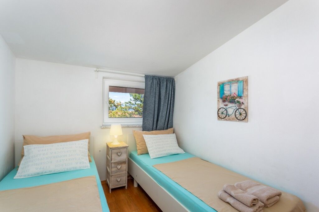 Apartments and Room Tamaris 62090-A2