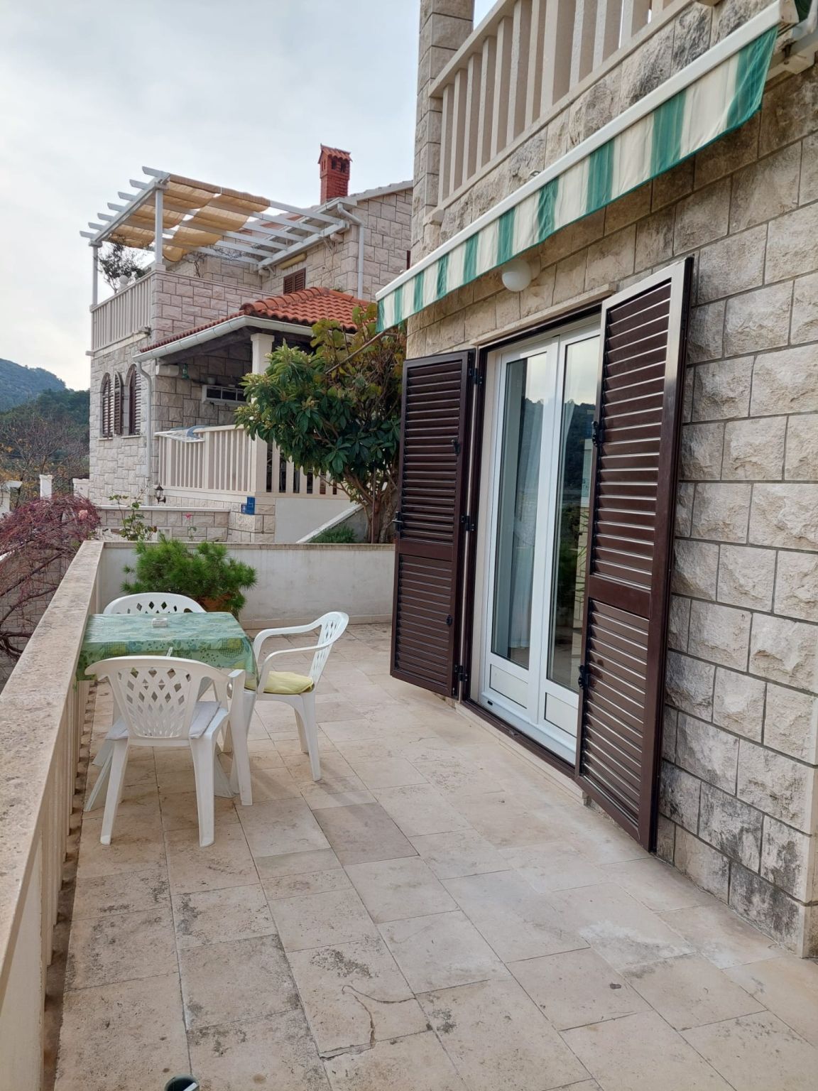 Apartments Pavao 101871-A1