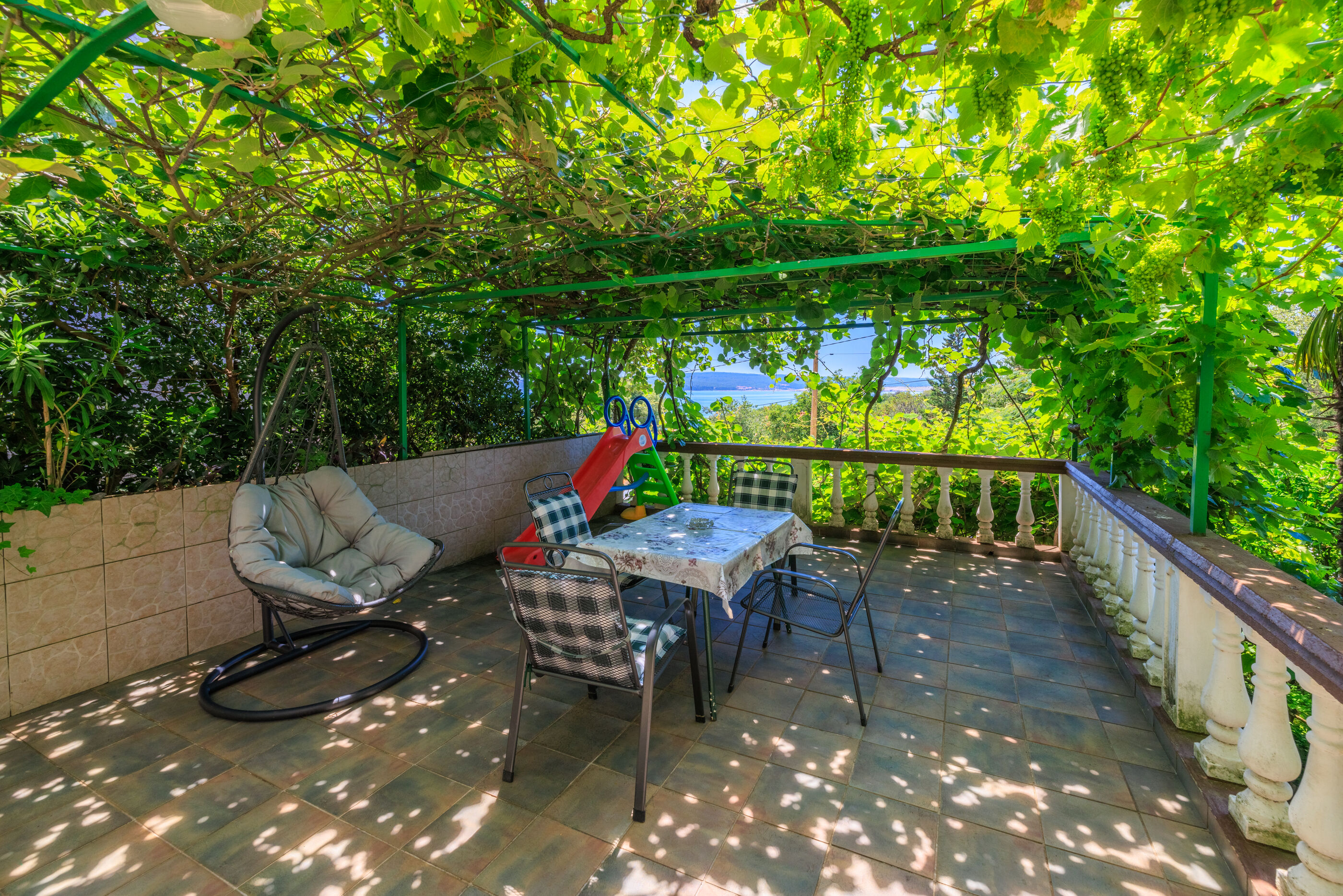 Apartments and Room Mirjana 86871-A2