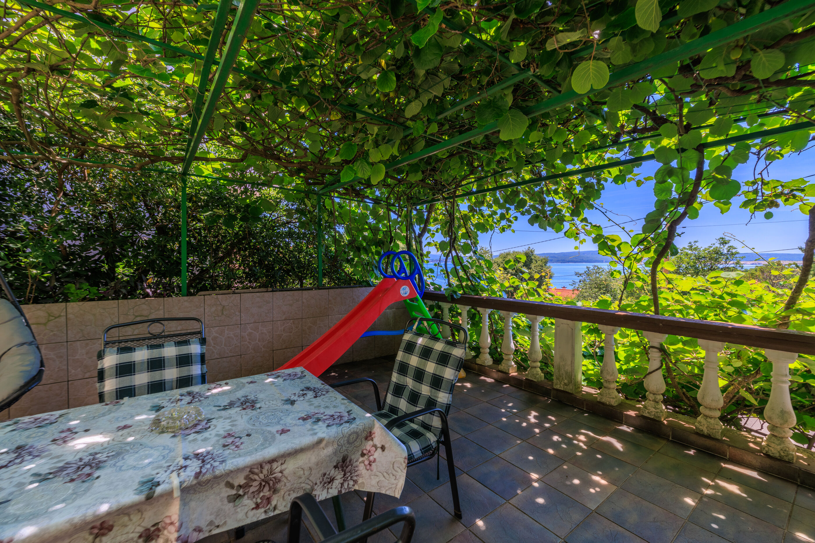 Apartments and Room Mirjana 86871-A2