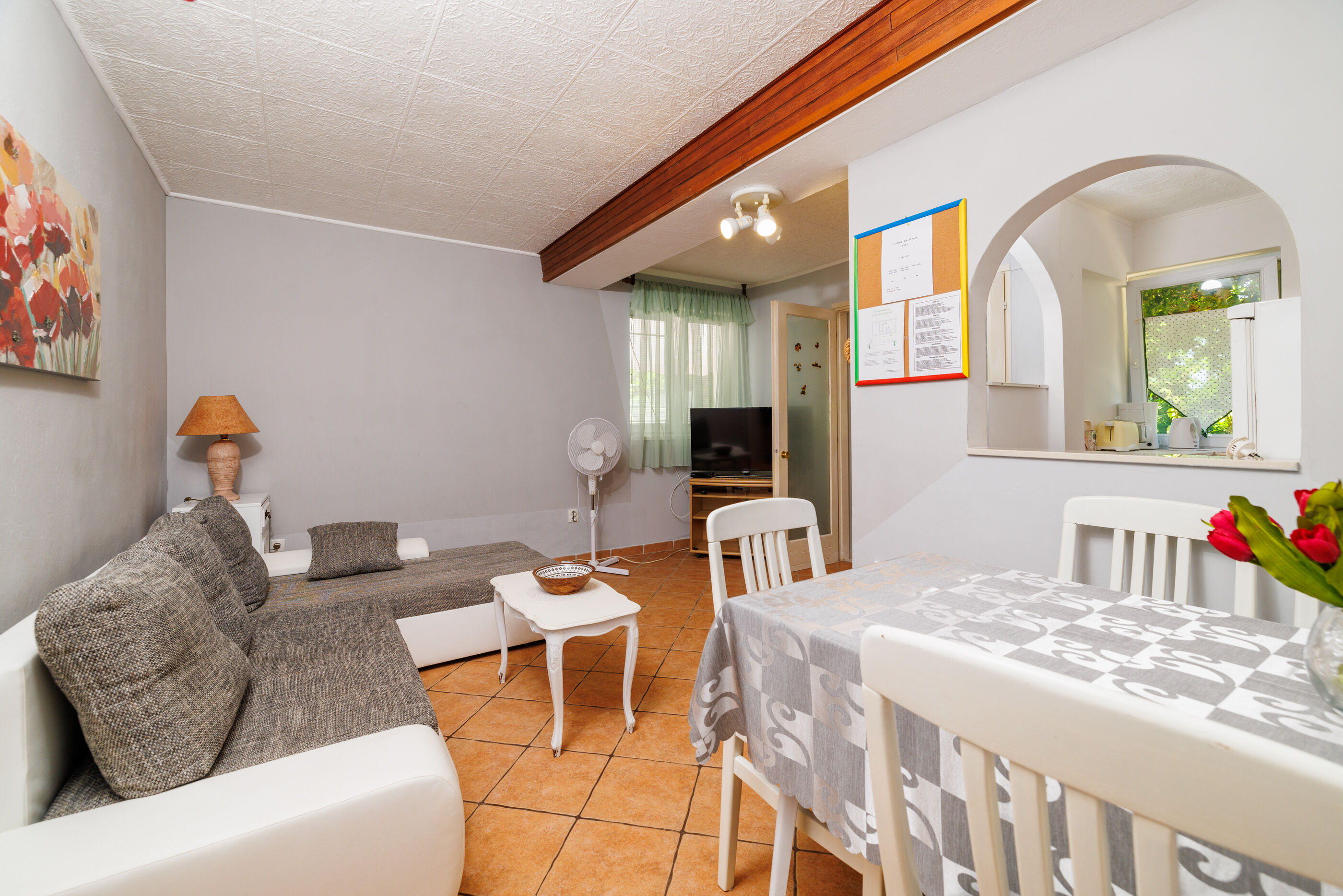 Apartments and Room Mirjana 86871-A2