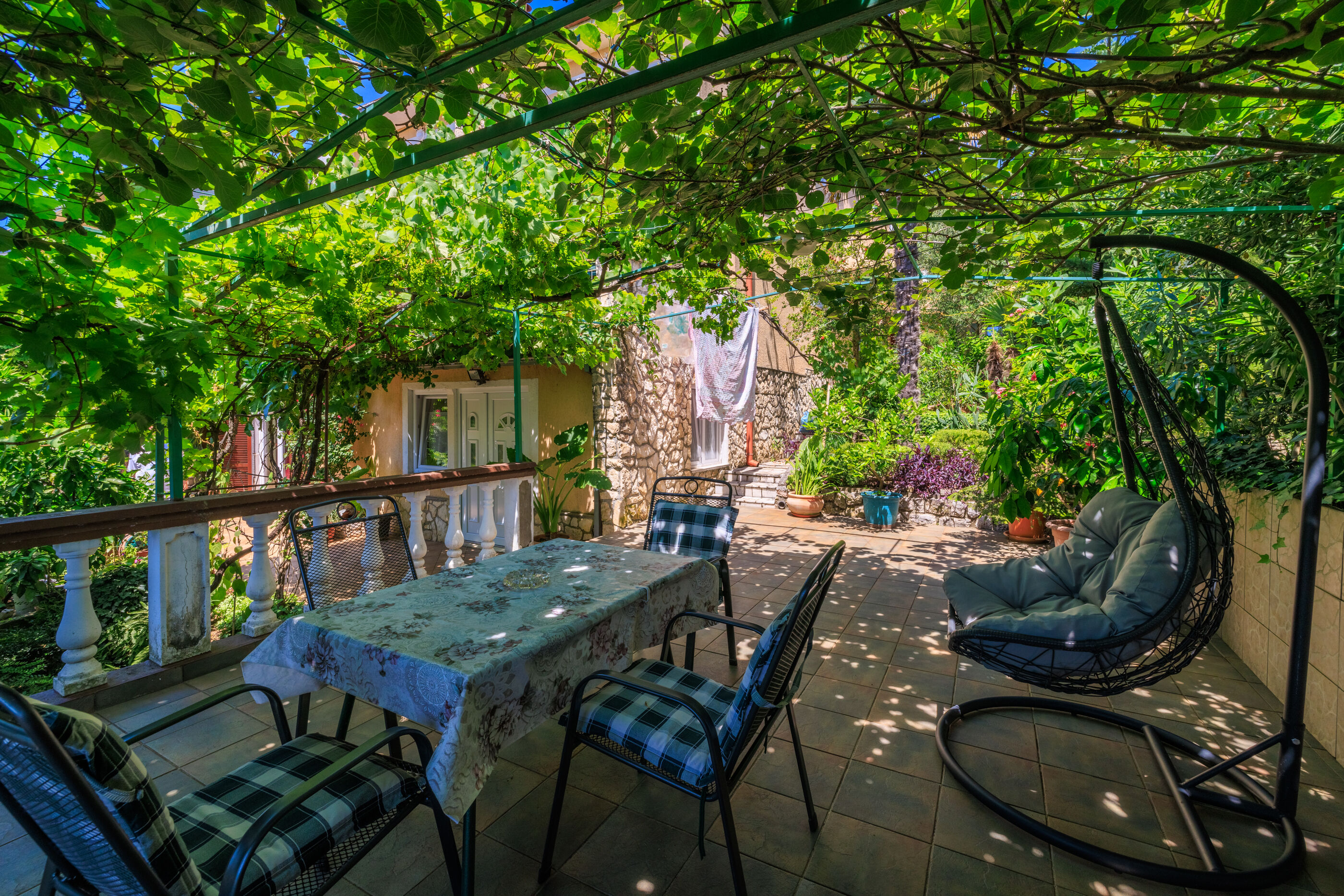 Apartments and Room Mirjana 86871-A2