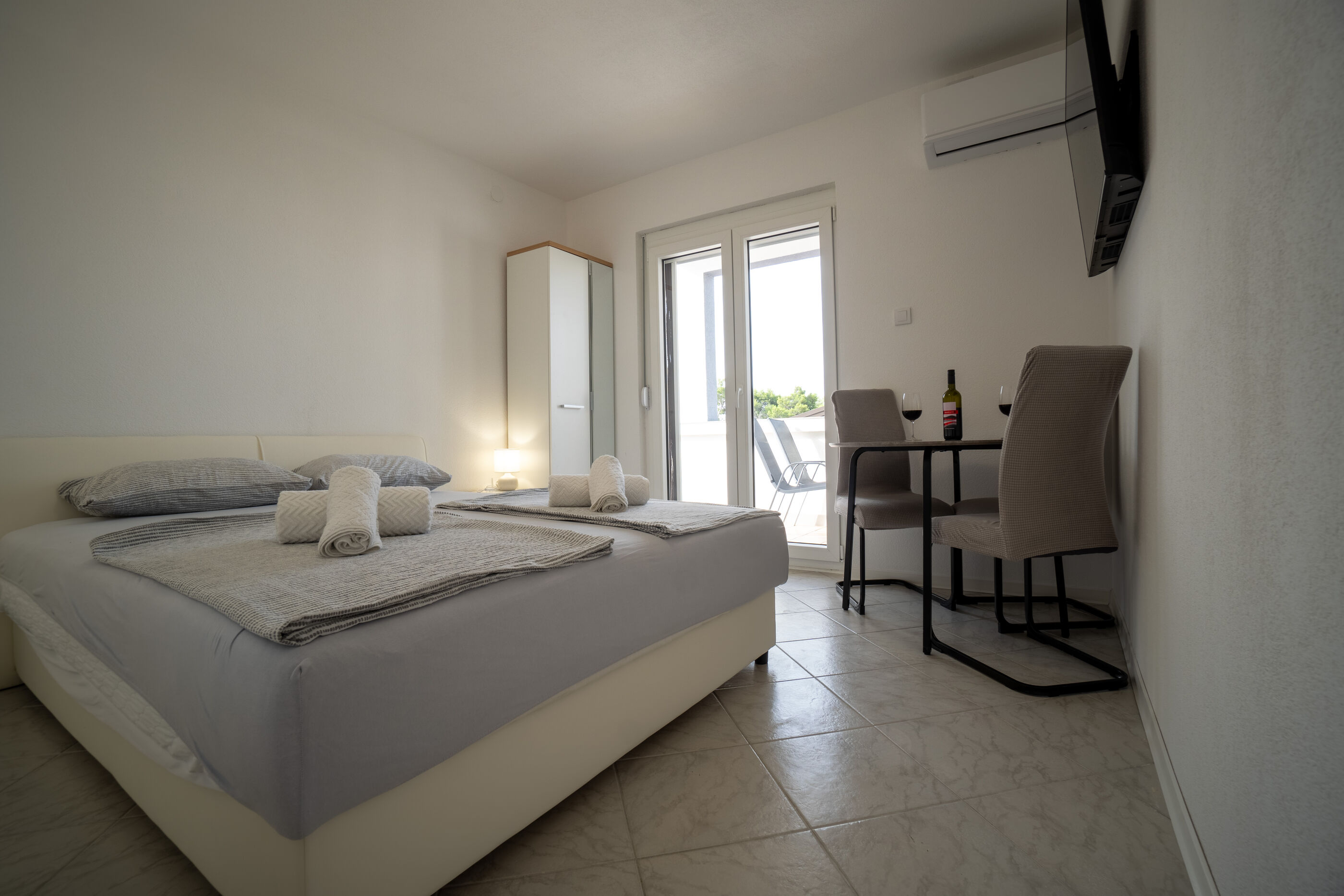 Apartments Najam Skundric 30627-A2