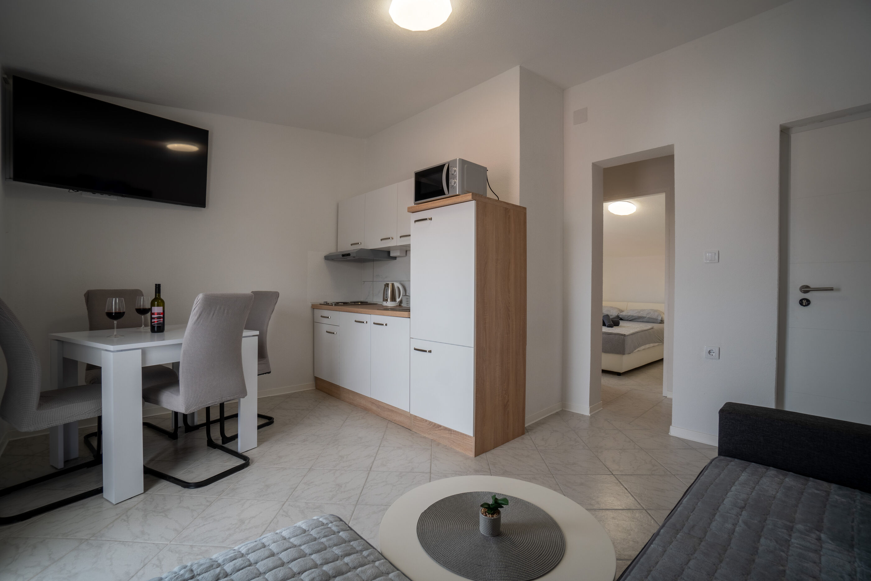 Apartments Najam Skundric 30627-A5