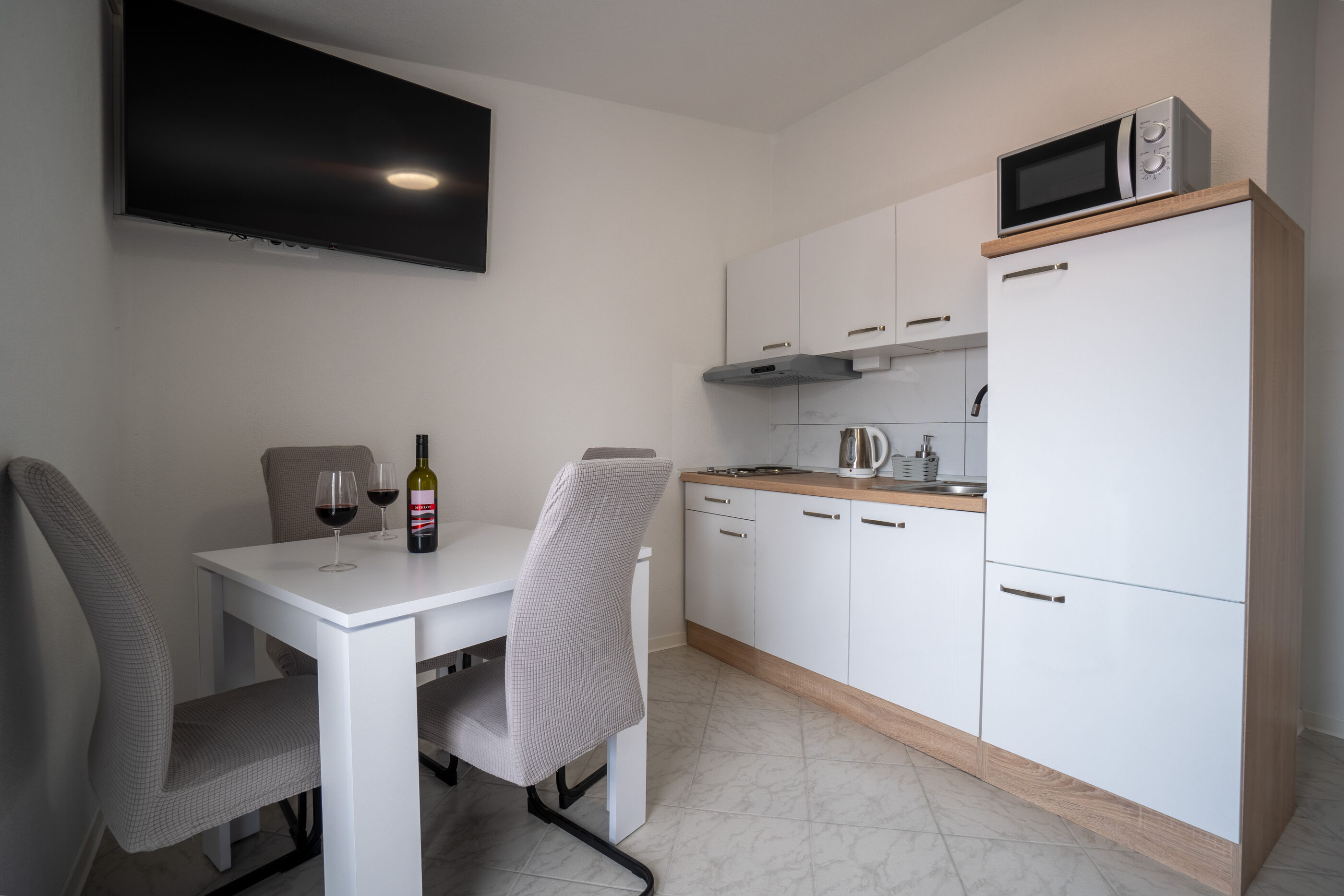 Apartments Najam Skundric 30627-A5
