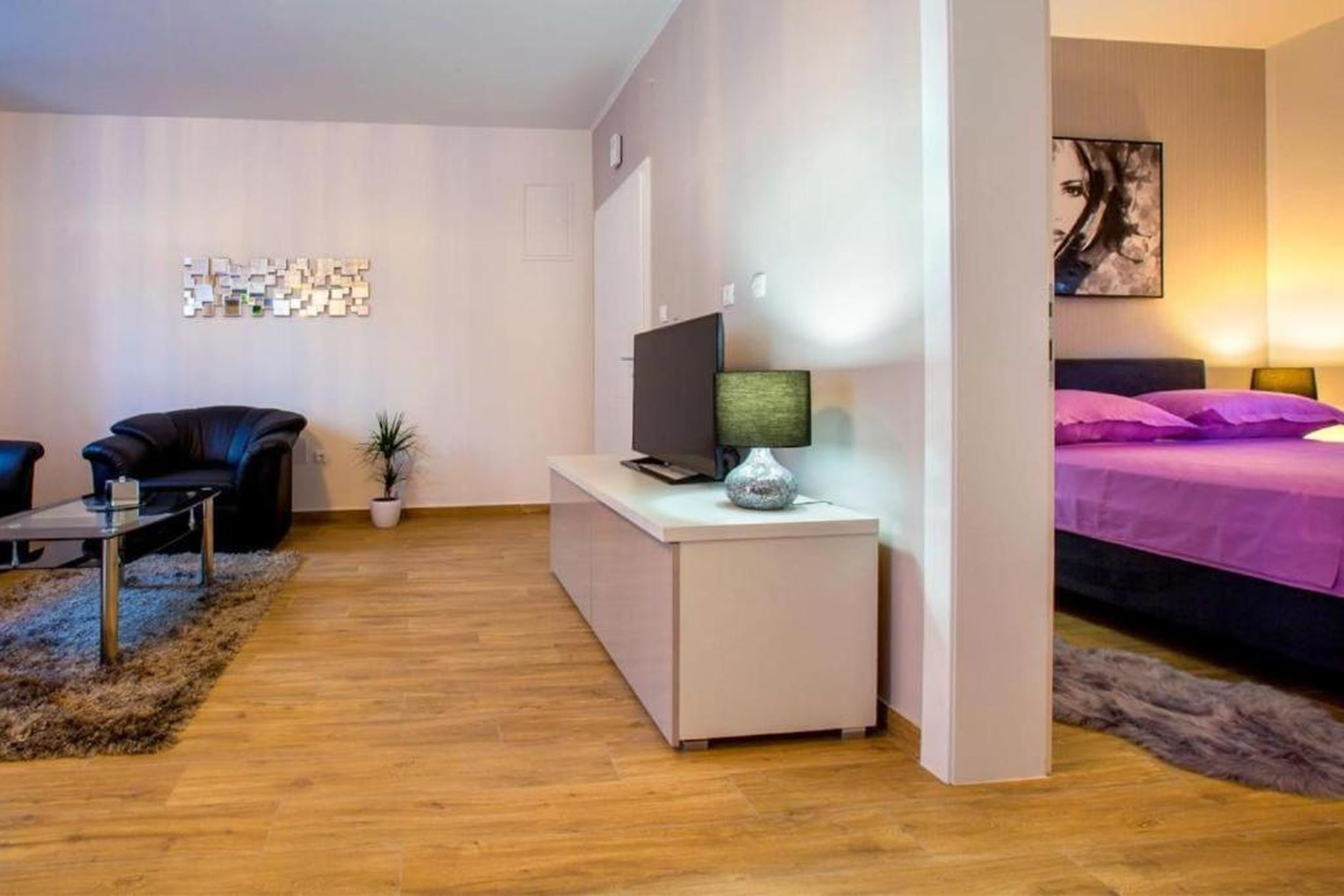 Apartment Candy 54035-A1