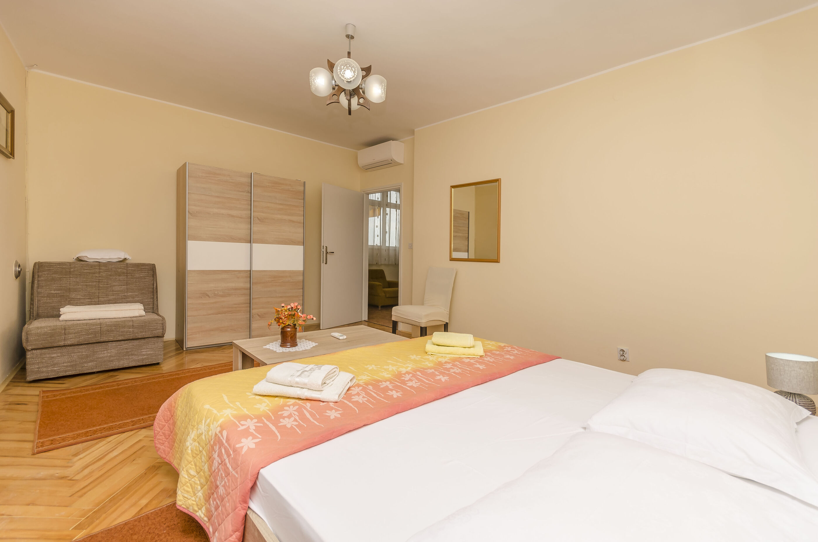 Apartment Goran center 115541-A1