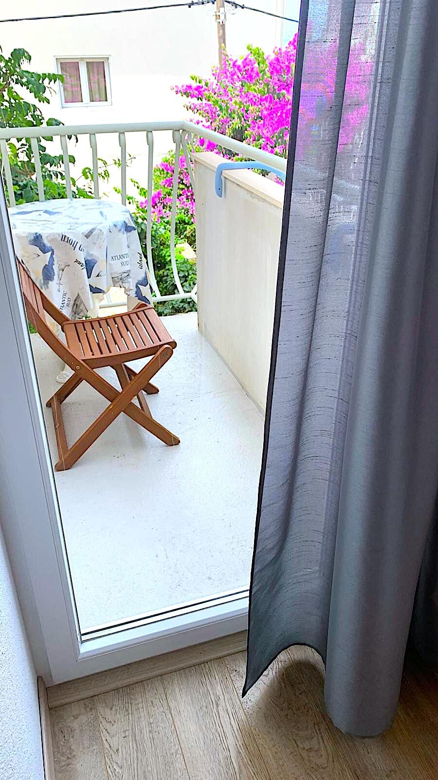 Apartments and Room Leut 34203-A4