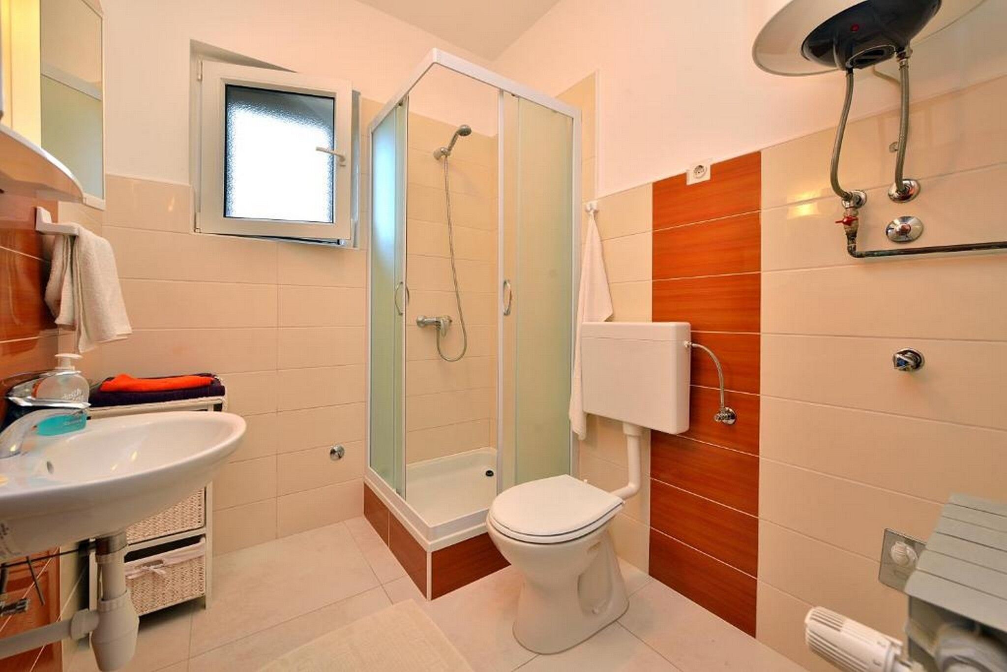 Apartments L.P.M 115551-A1