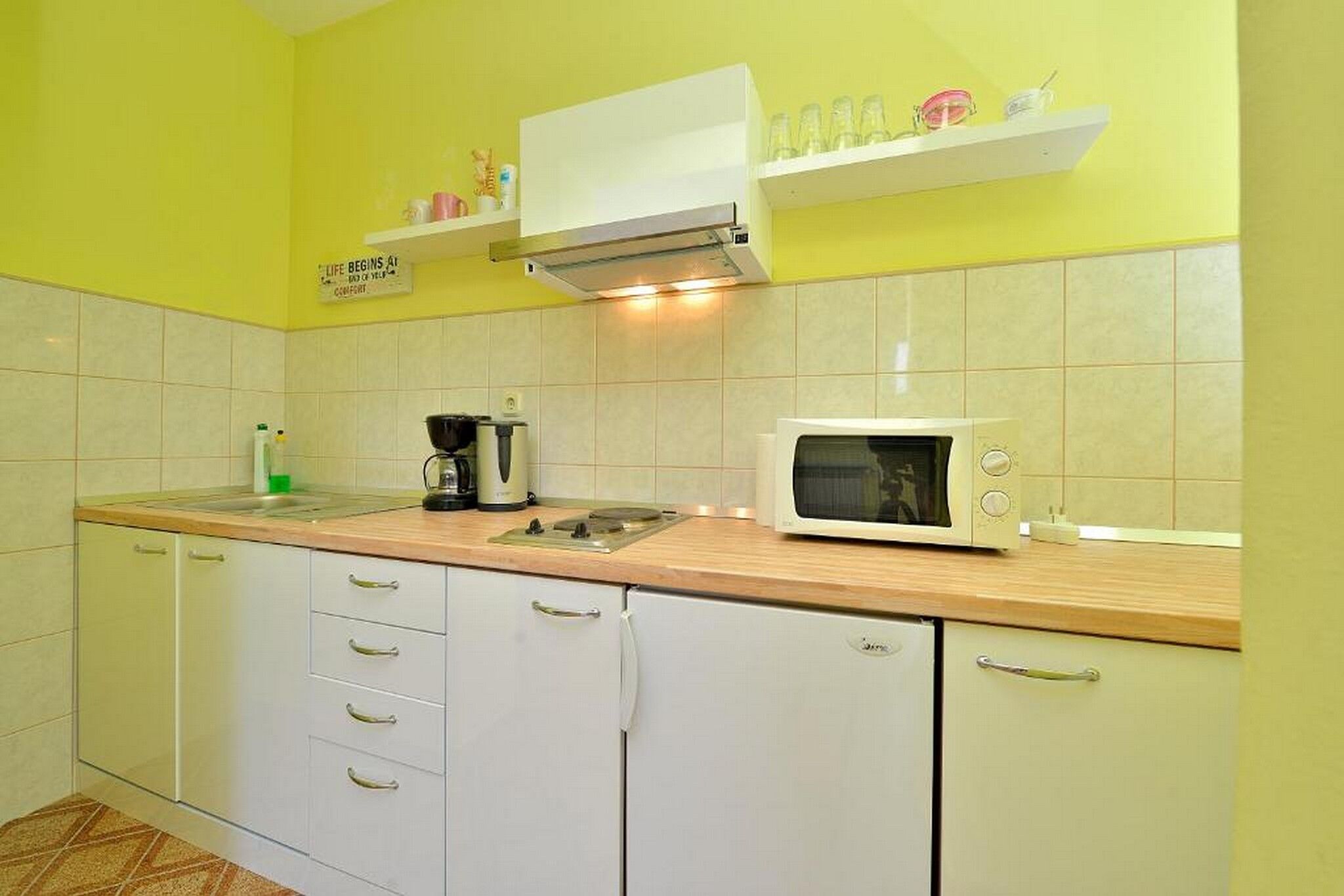 Apartments L.P.M 115551-A1