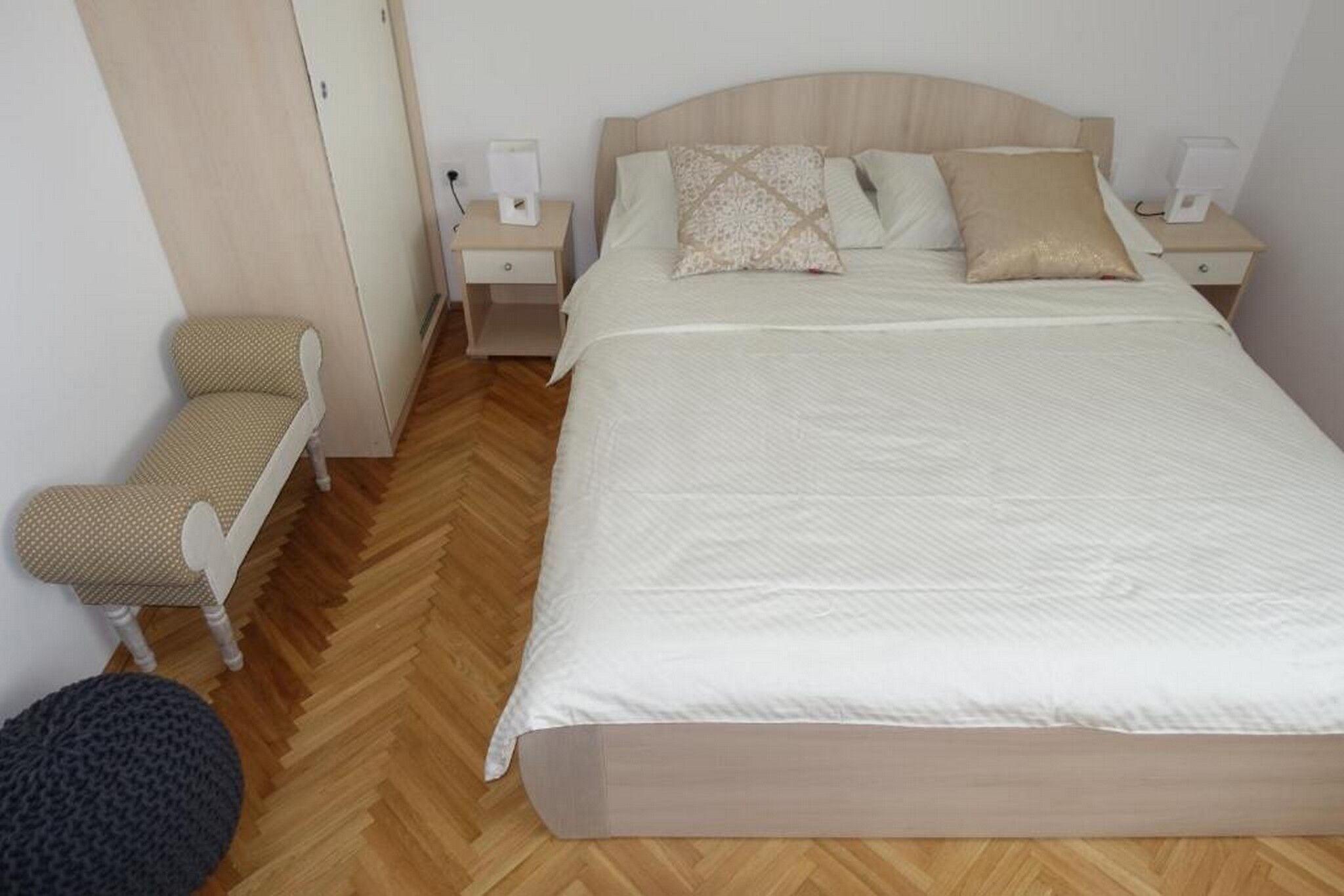 Apartments L.P.M 115551-A1