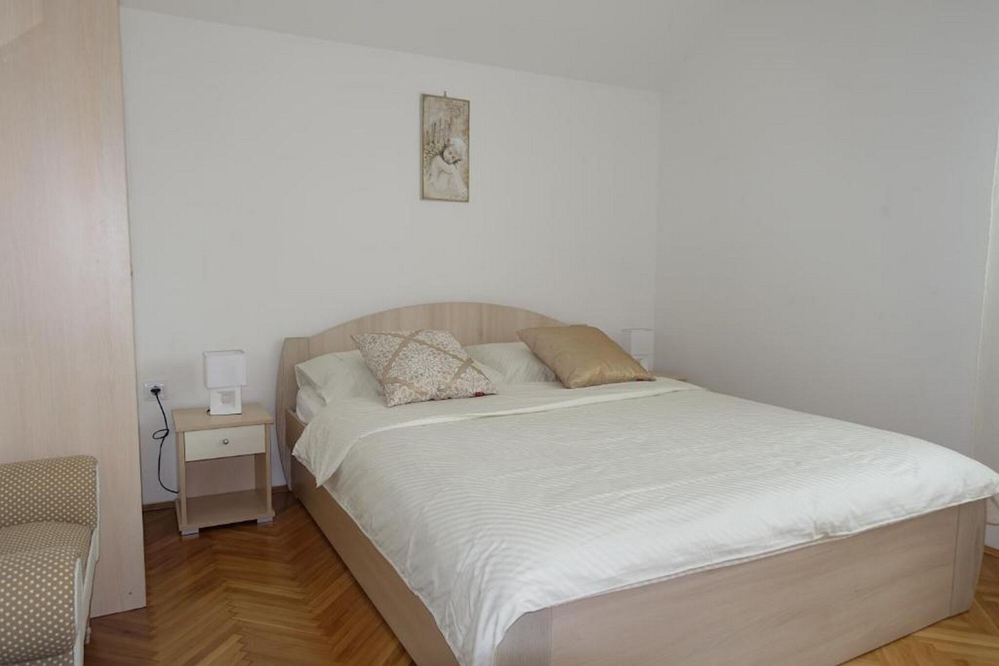Apartments L.P.M 115551-A1