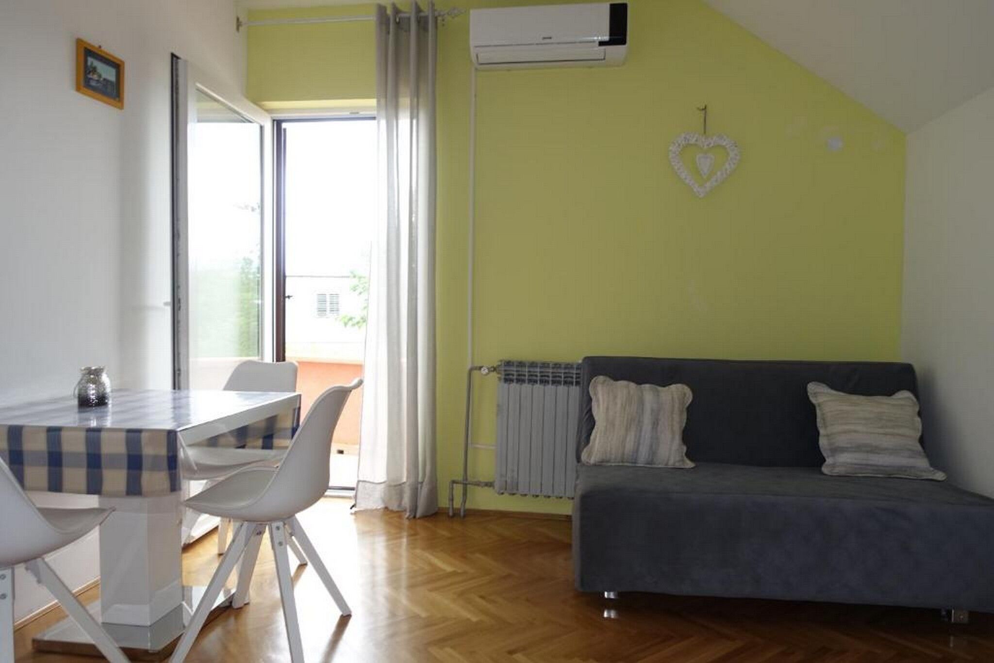 Apartments L.P.M 115551-A1
