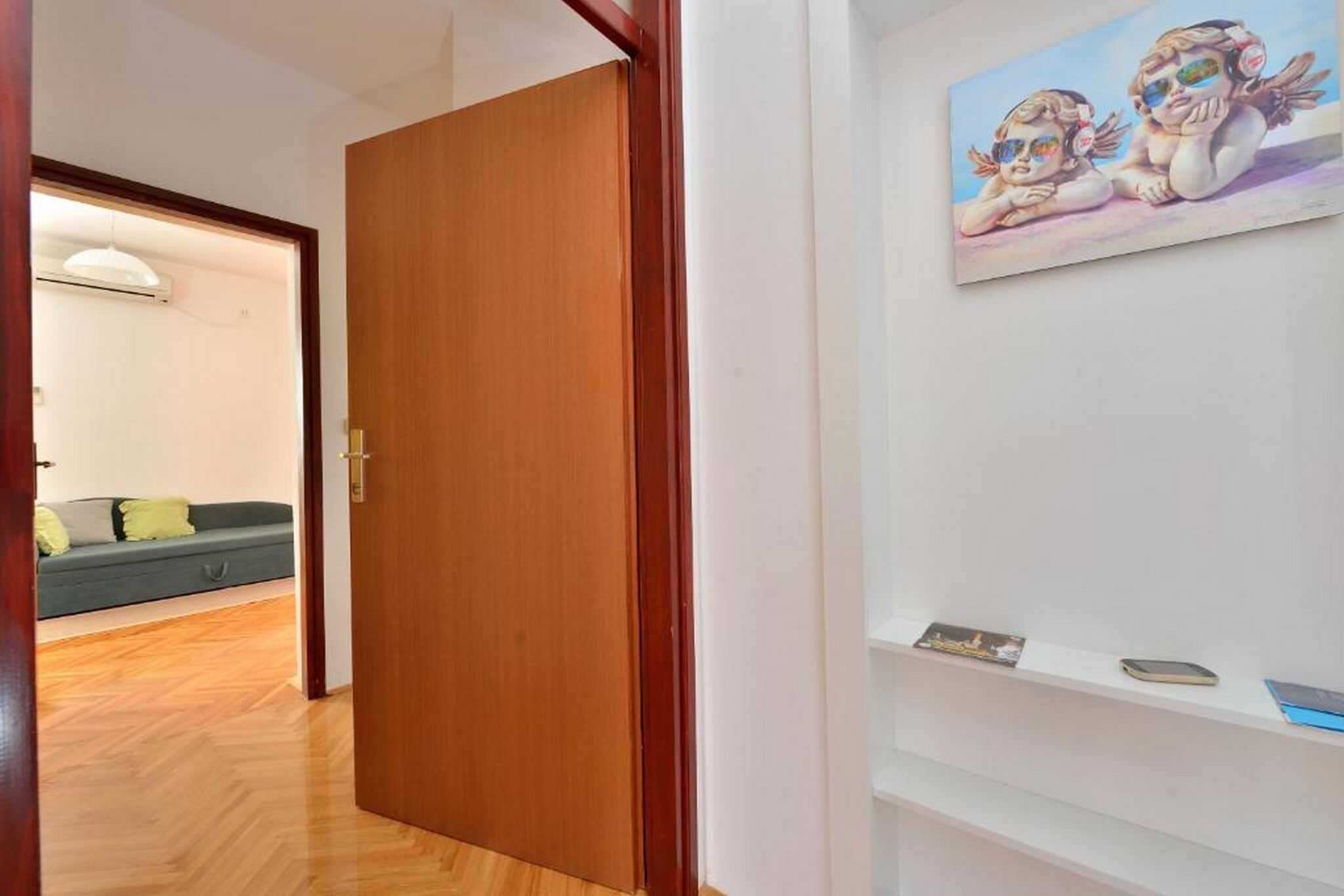 Apartments L.P.M 115551-A2