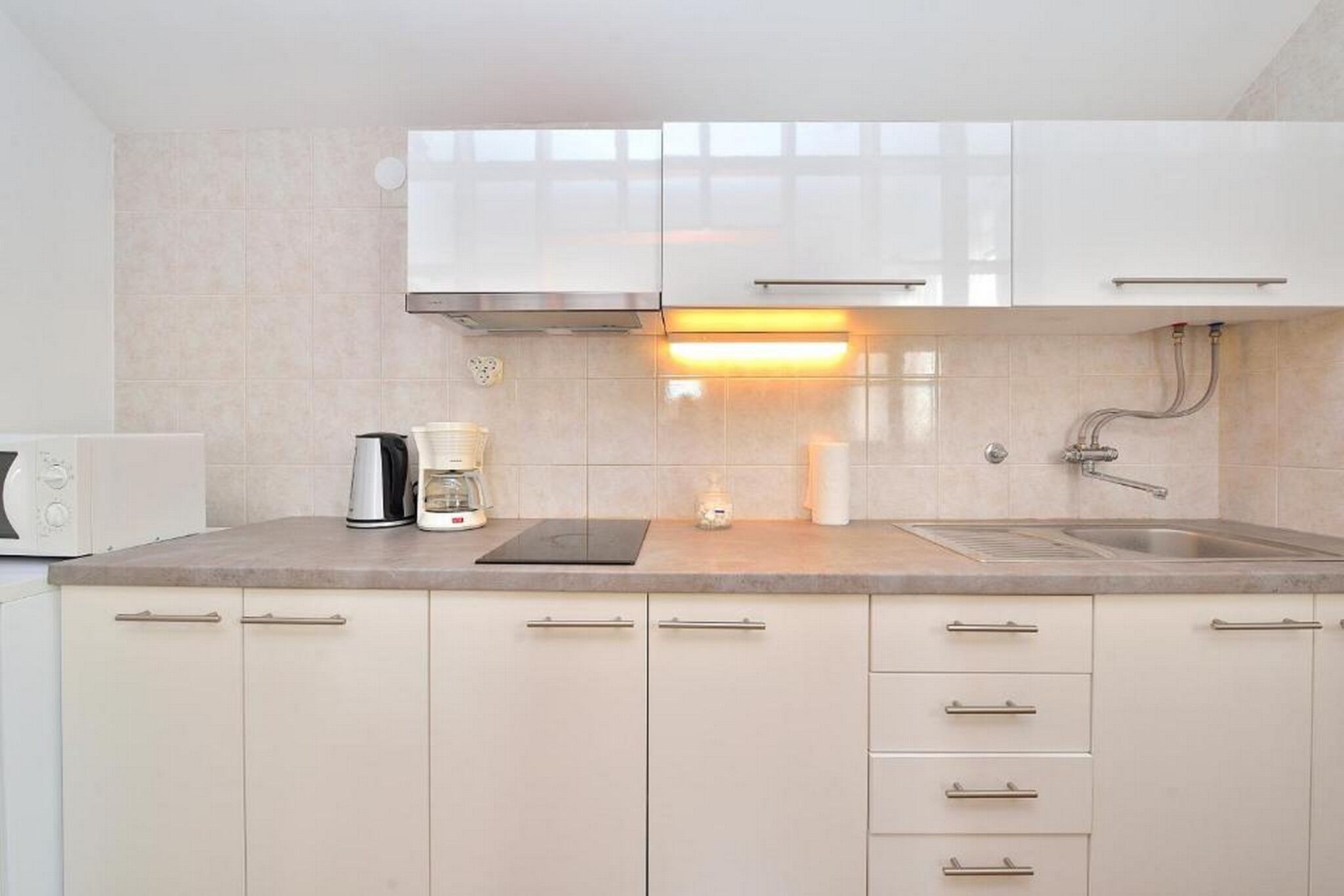 Apartments L.P.M 115551-A2