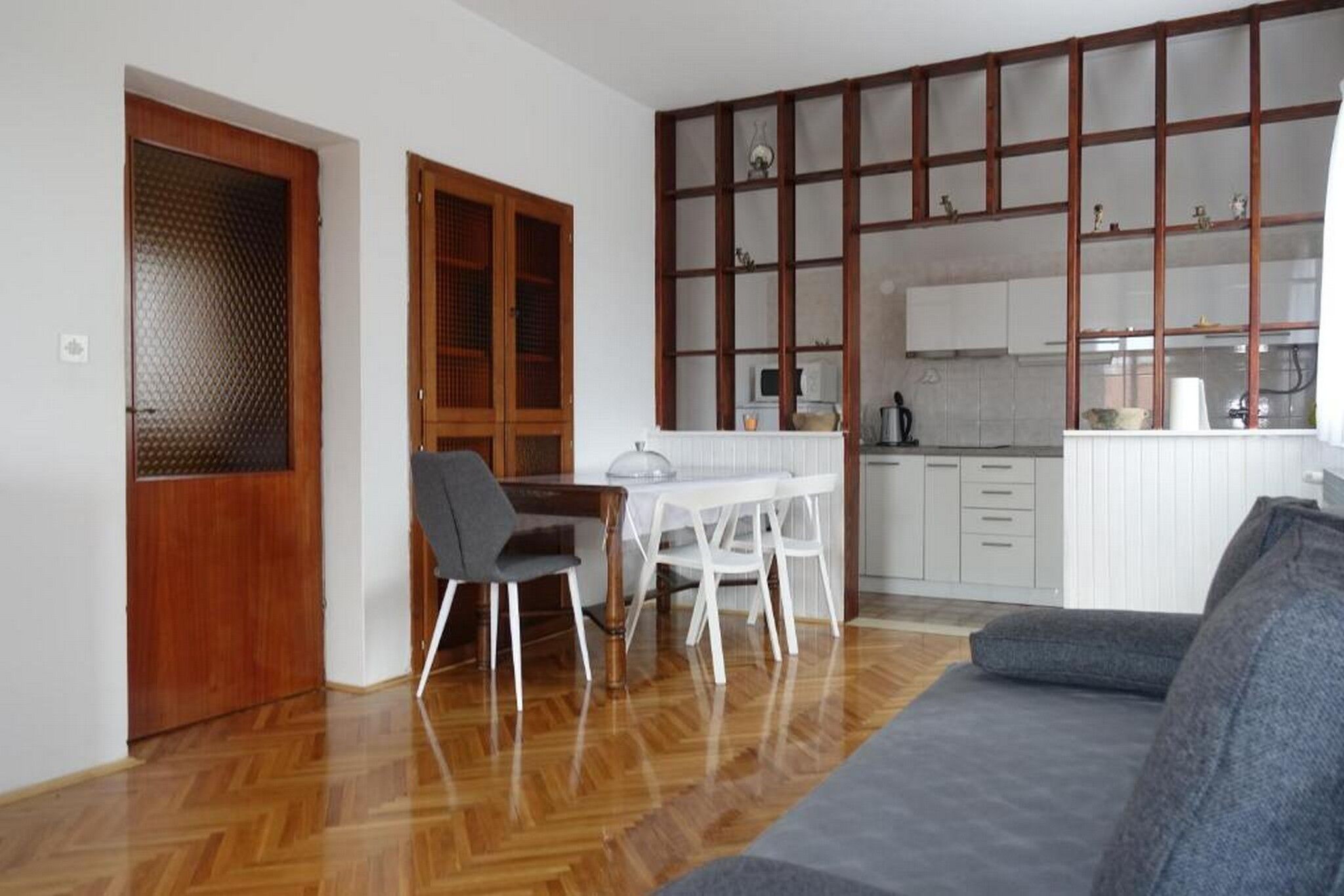 Apartments L.P.M 115551-A2