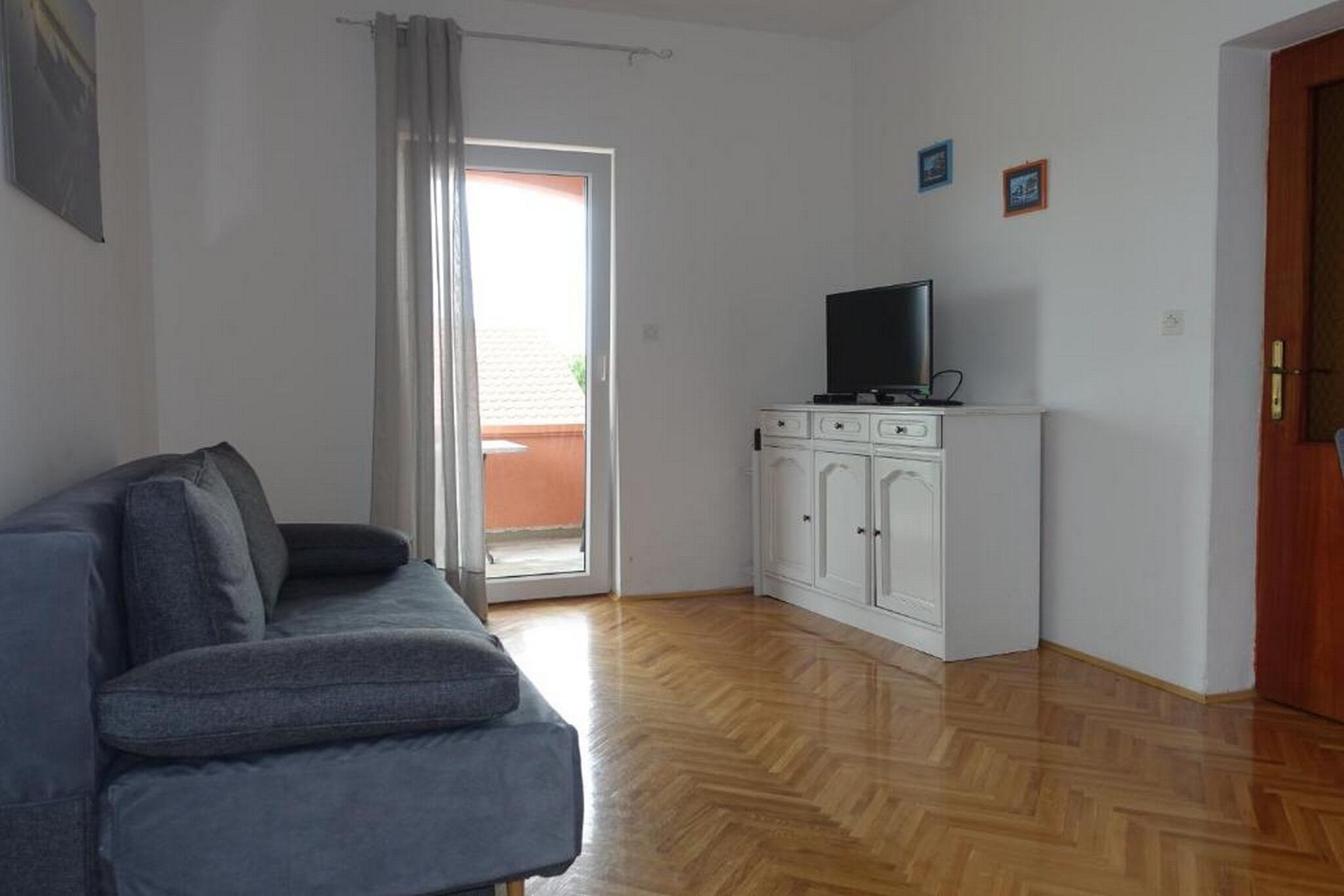 Apartments L.P.M 115551-A2