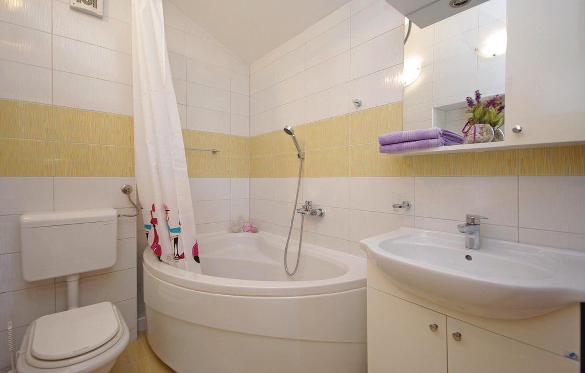 Apartments Pavlinović 66501-A1